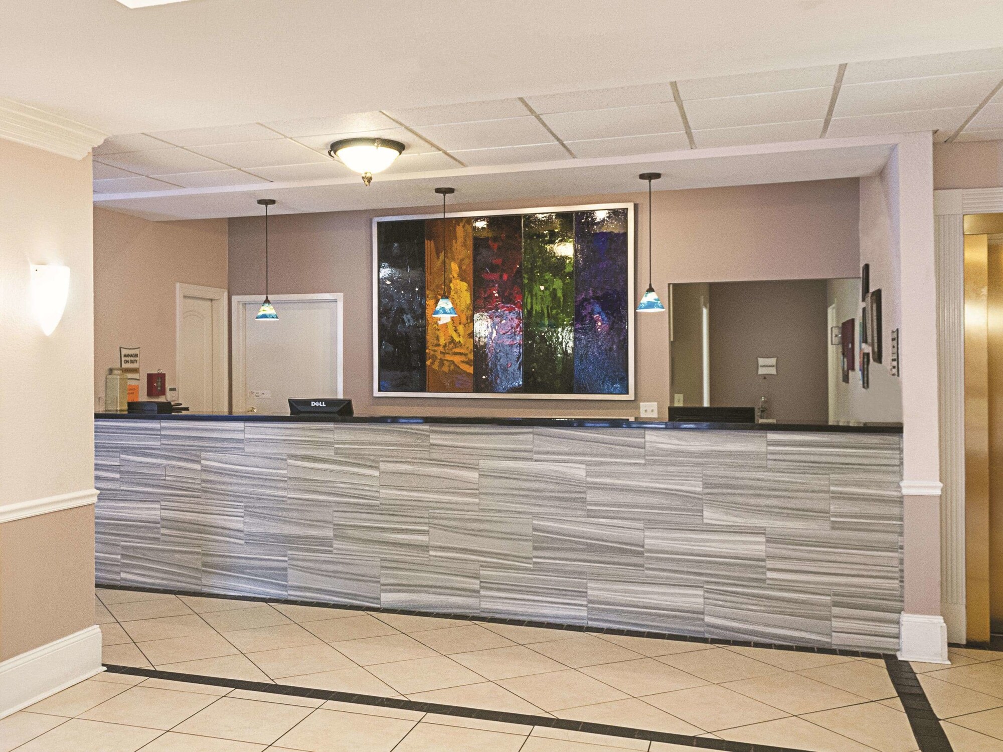 La Quinta Inn & Suites by Wyndham Slidell North Shore