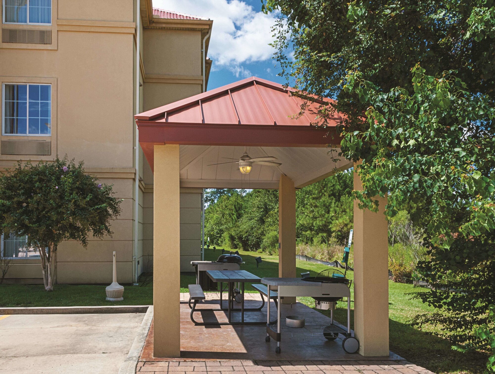 La Quinta Inn & Suites by Wyndham Slidell North Shore