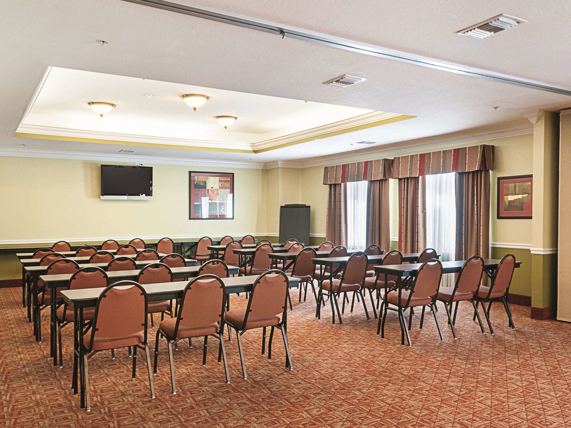 La Quinta Inn & Suites by Wyndham Slidell North Shore