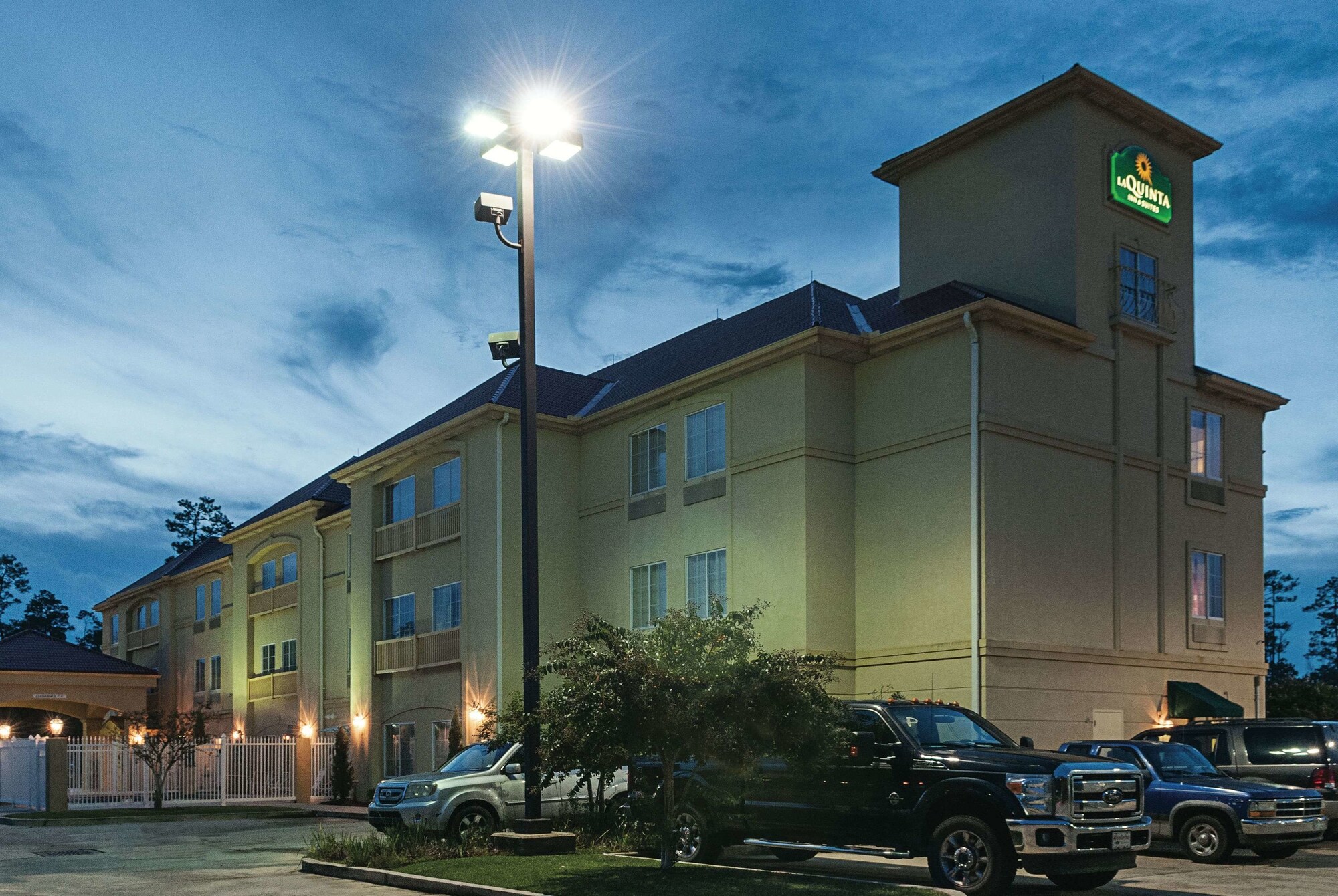 La Quinta Inn & Suites by Wyndham Slidell North Shore