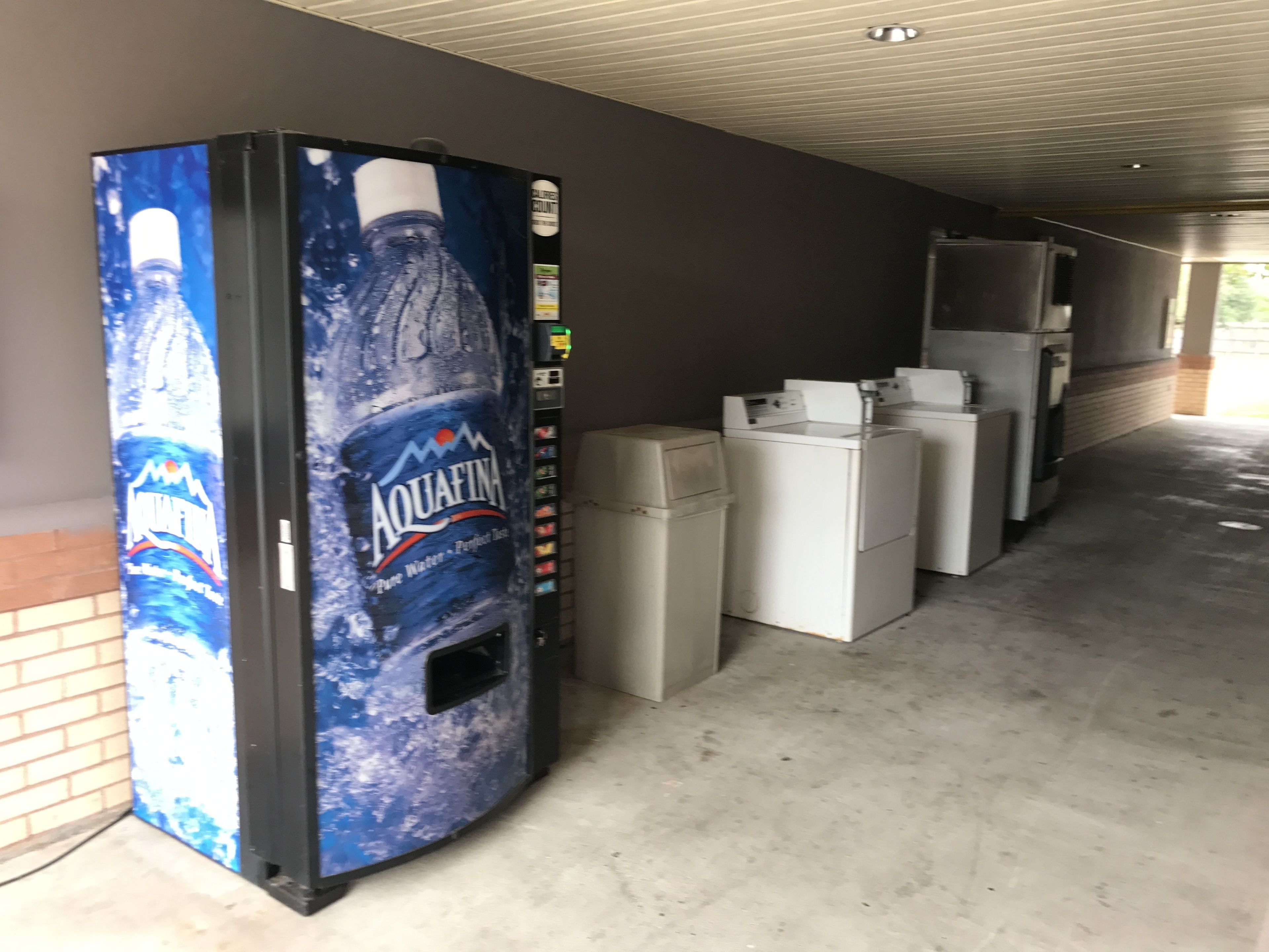 Super 8 by Wyndham Slidell