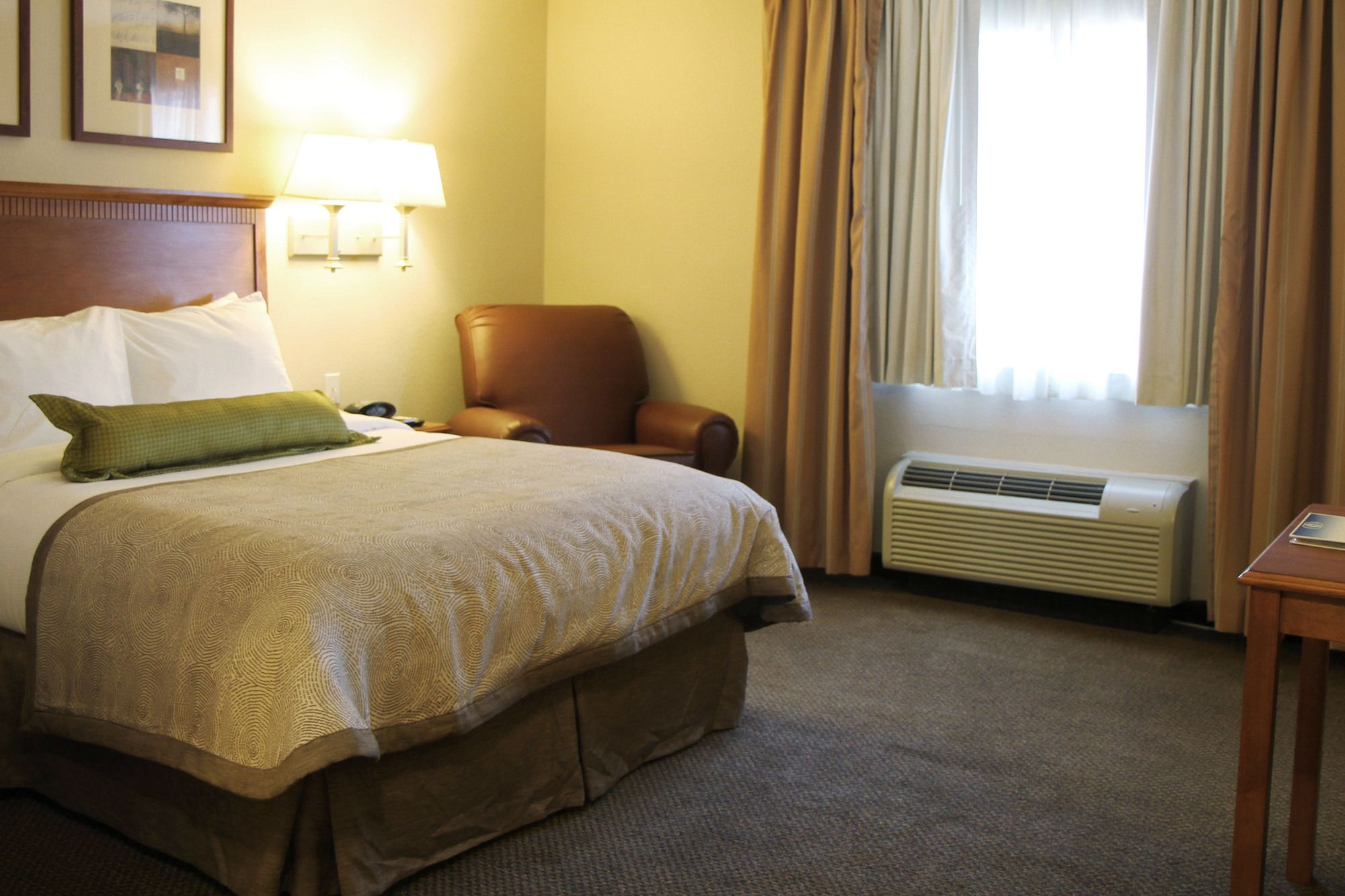 Candlewood Suites Lake Charles-Sulphur