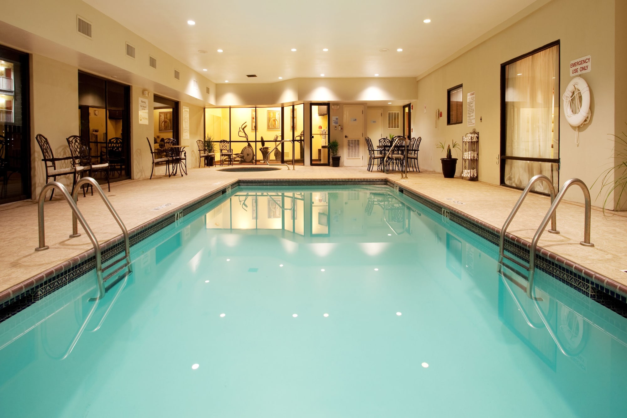 Holiday Inn Express & Suites Sulphur (Lake Charles)