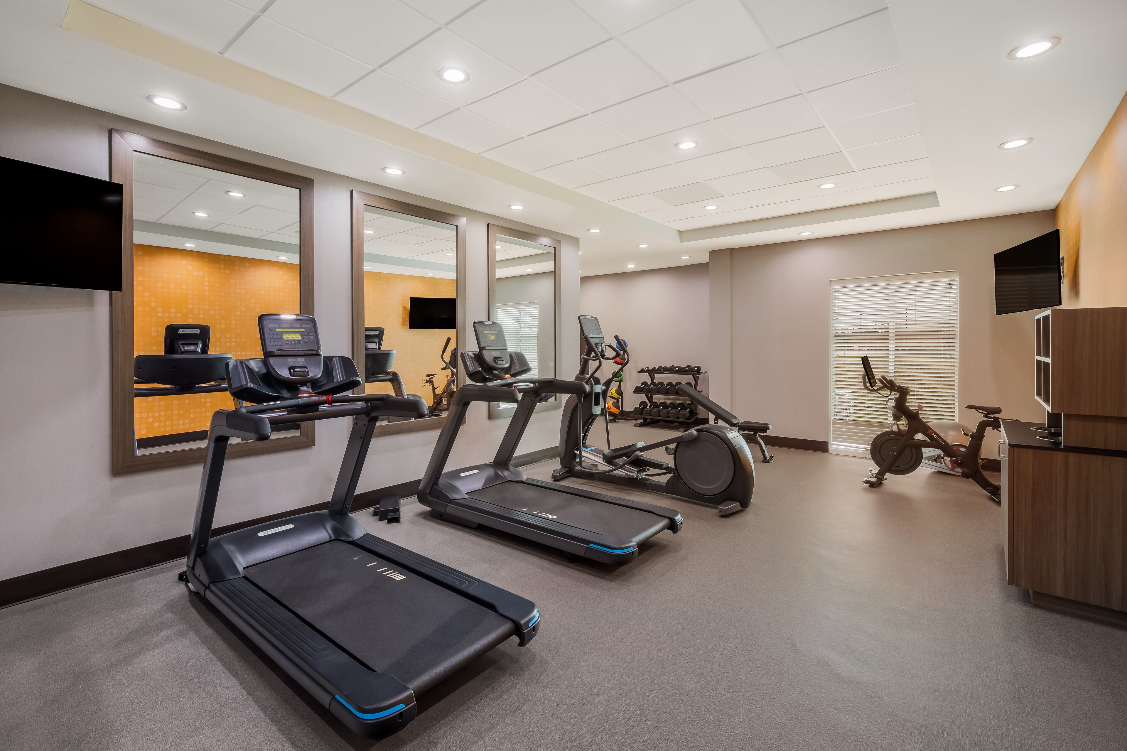 La Quinta Inn & Suites by Wyndham Sulphur