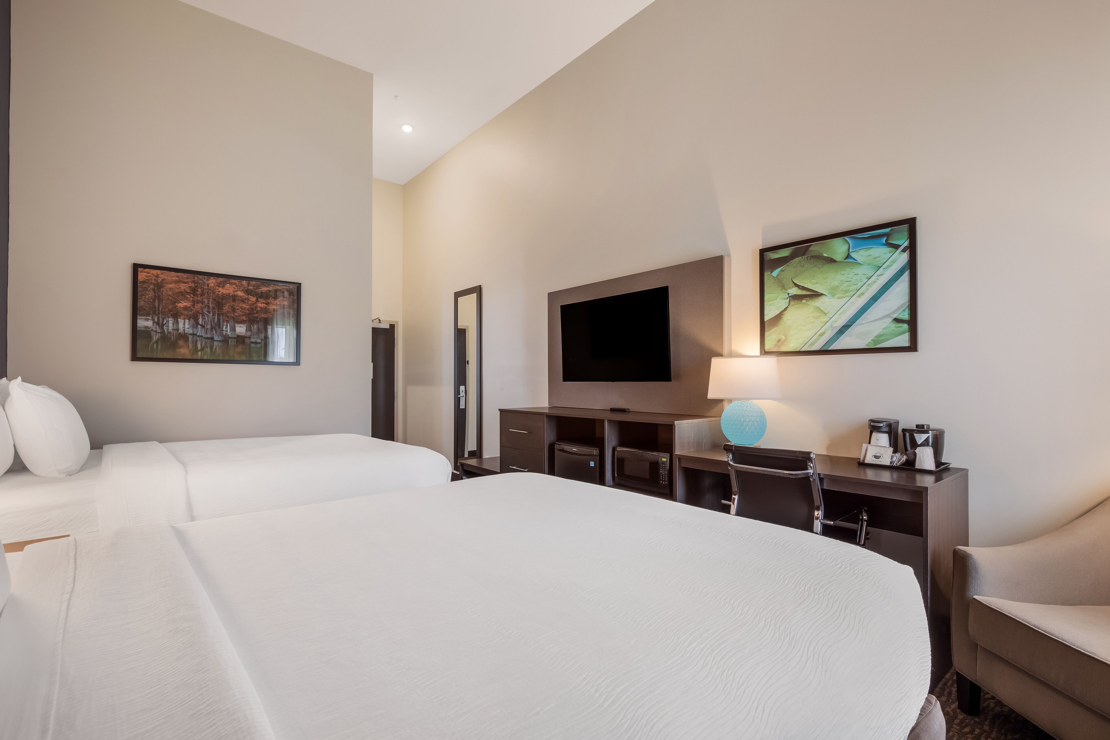 La Quinta Inn & Suites by Wyndham Sulphur