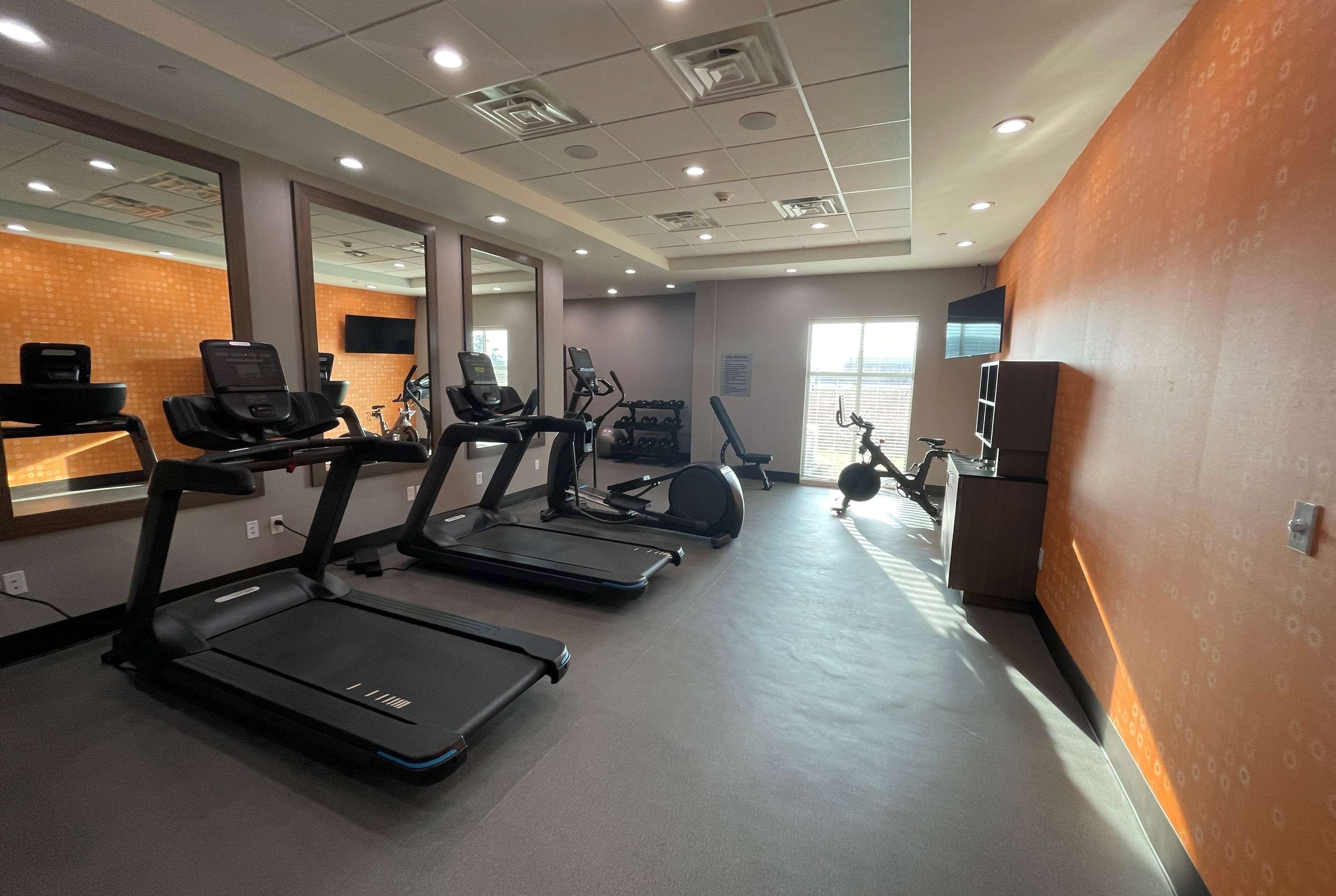 La Quinta Inn & Suites by Wyndham Sulphur