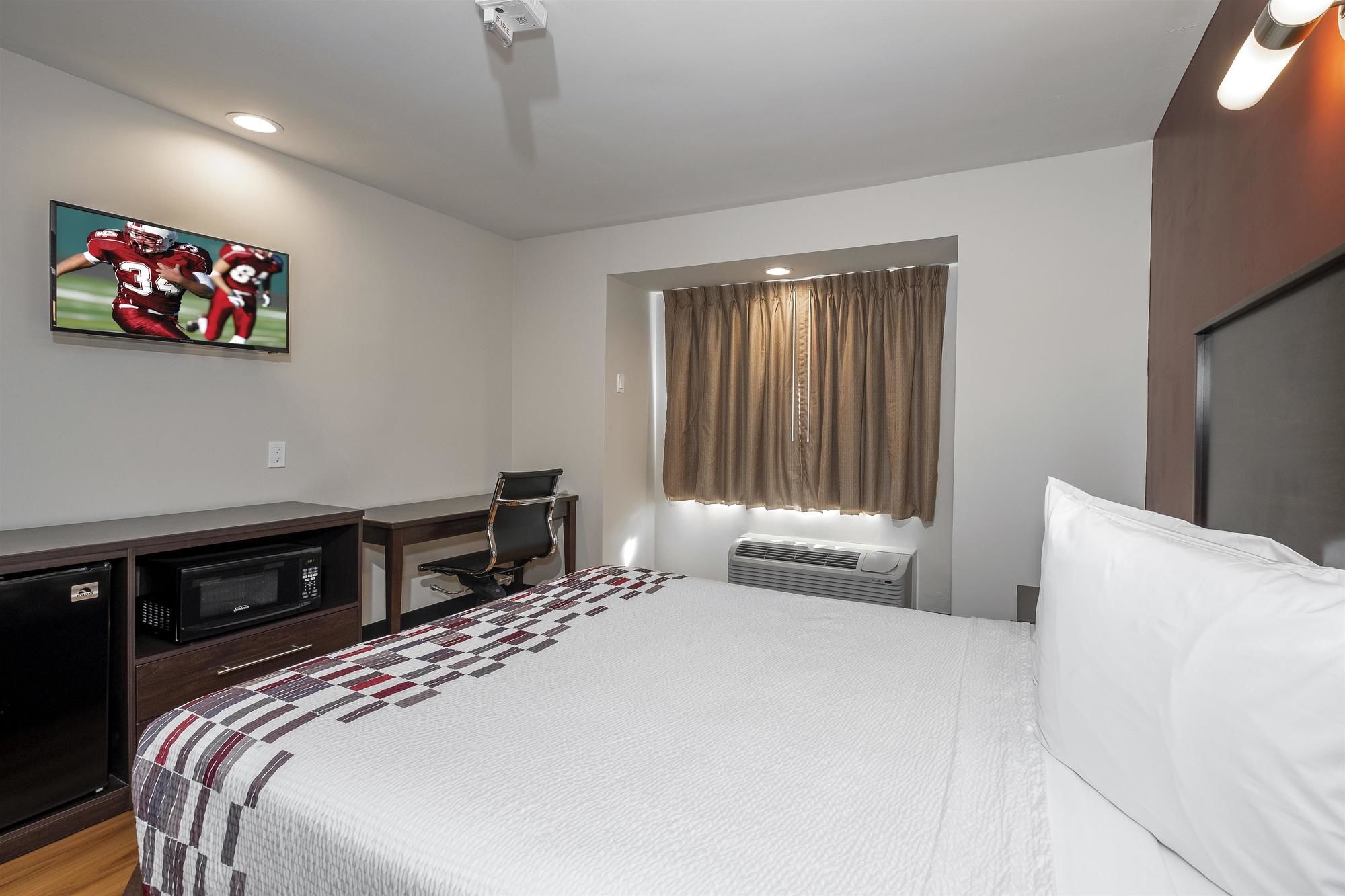 Red Roof Inn Sulphur