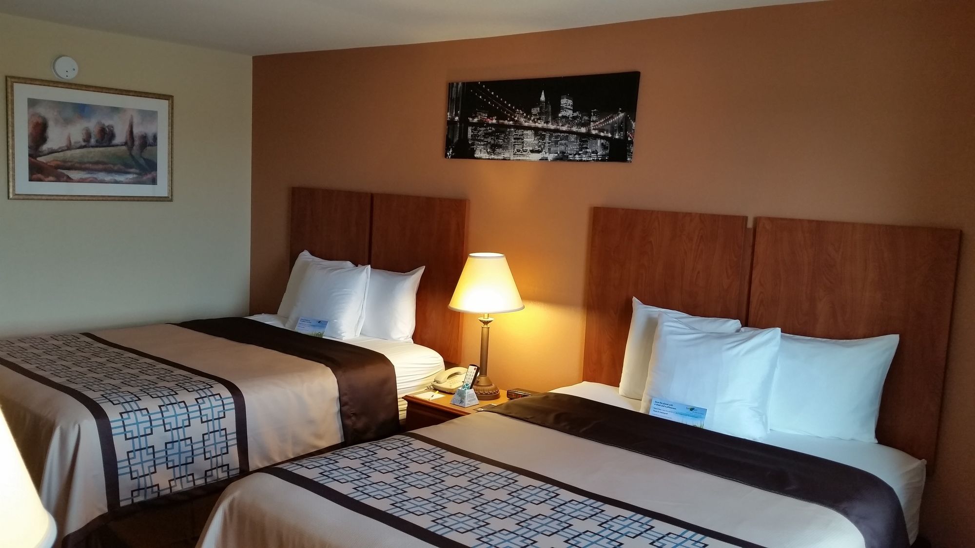 Days Inn & Suites by Wyndham Thibodaux