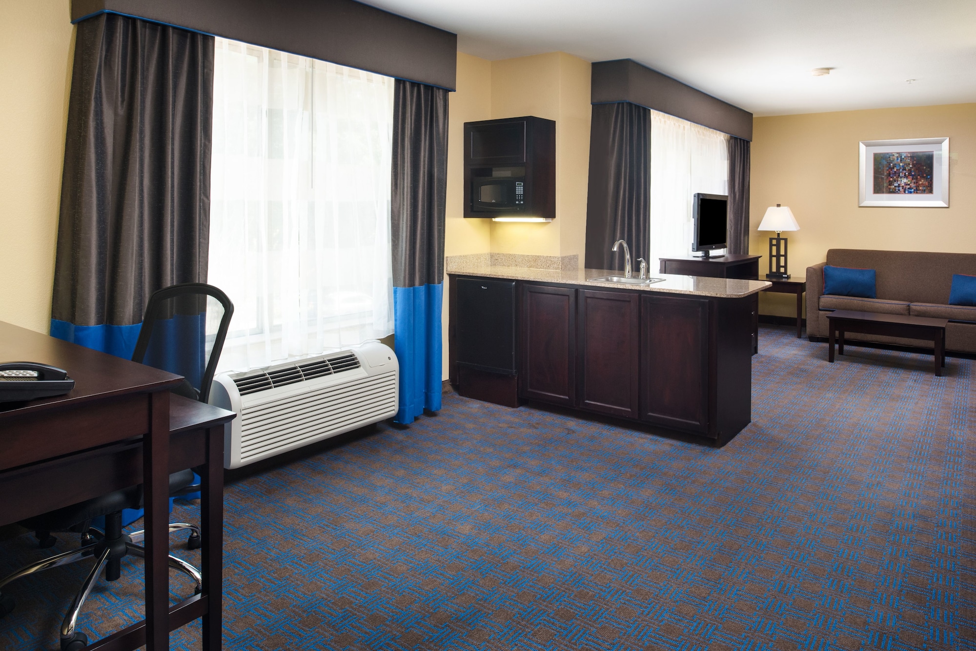 Holiday Inn Express & Suites West Monroe