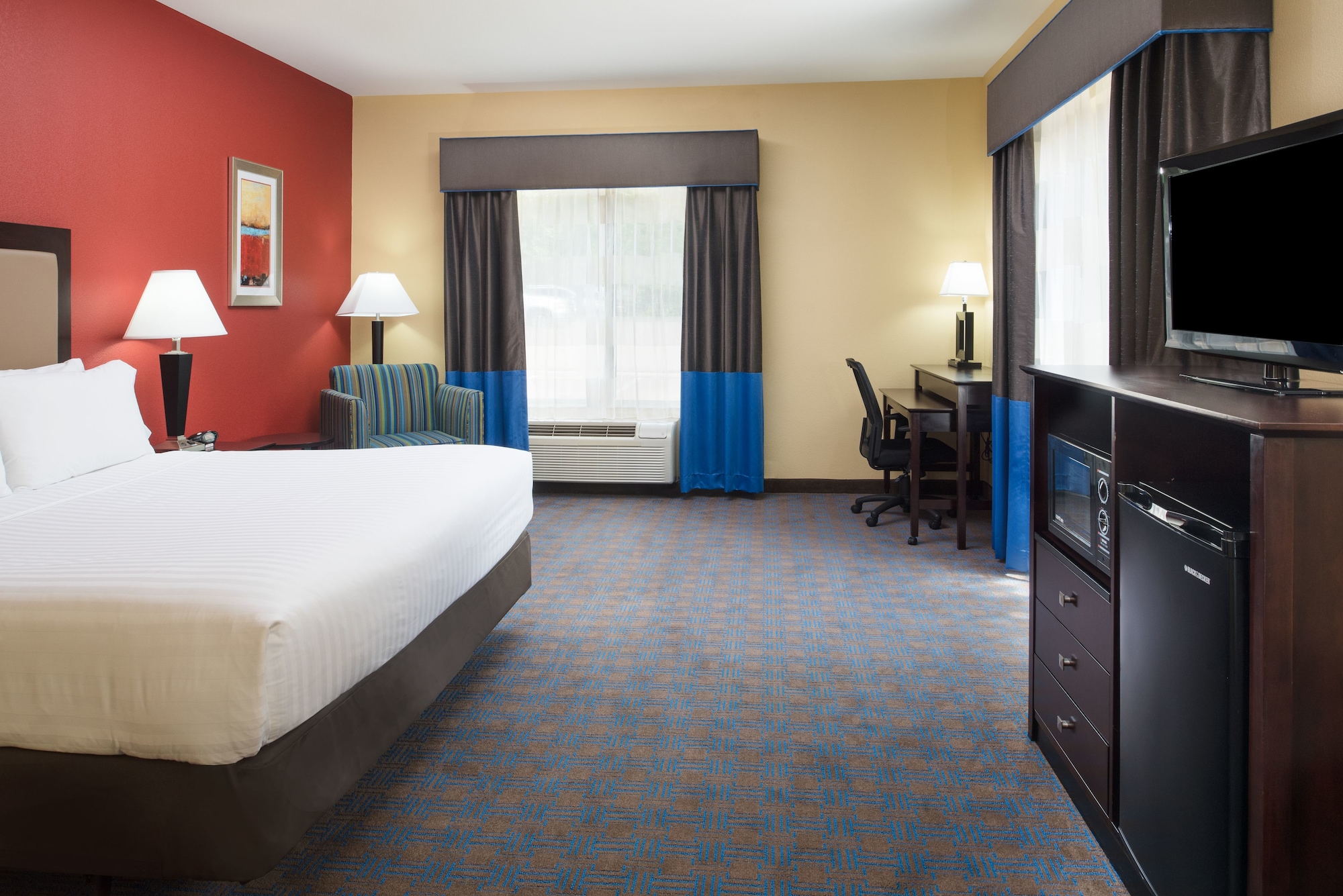 Holiday Inn Express & Suites West Monroe
