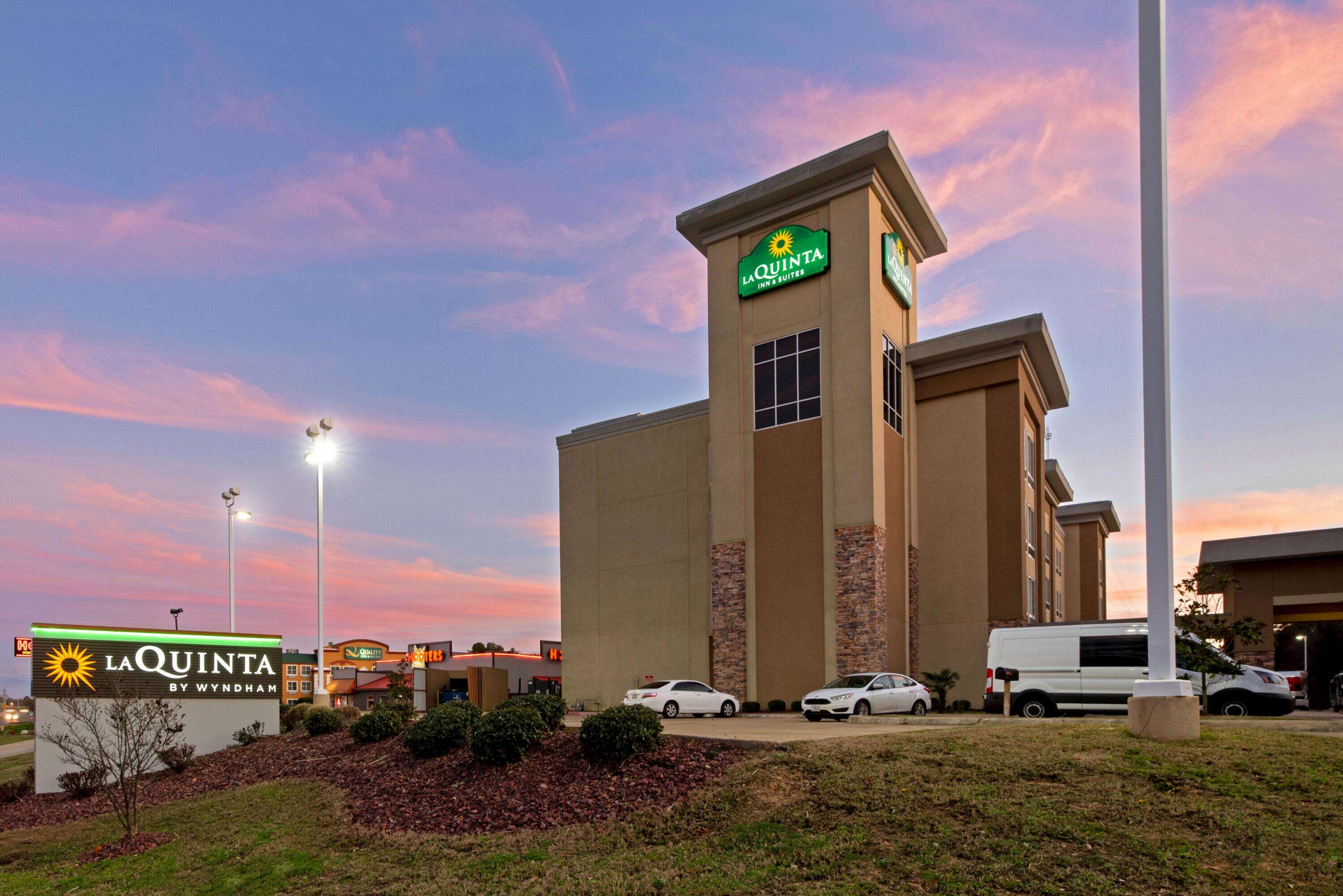La Quinta Inn & Suites by Wyndham West Monroe