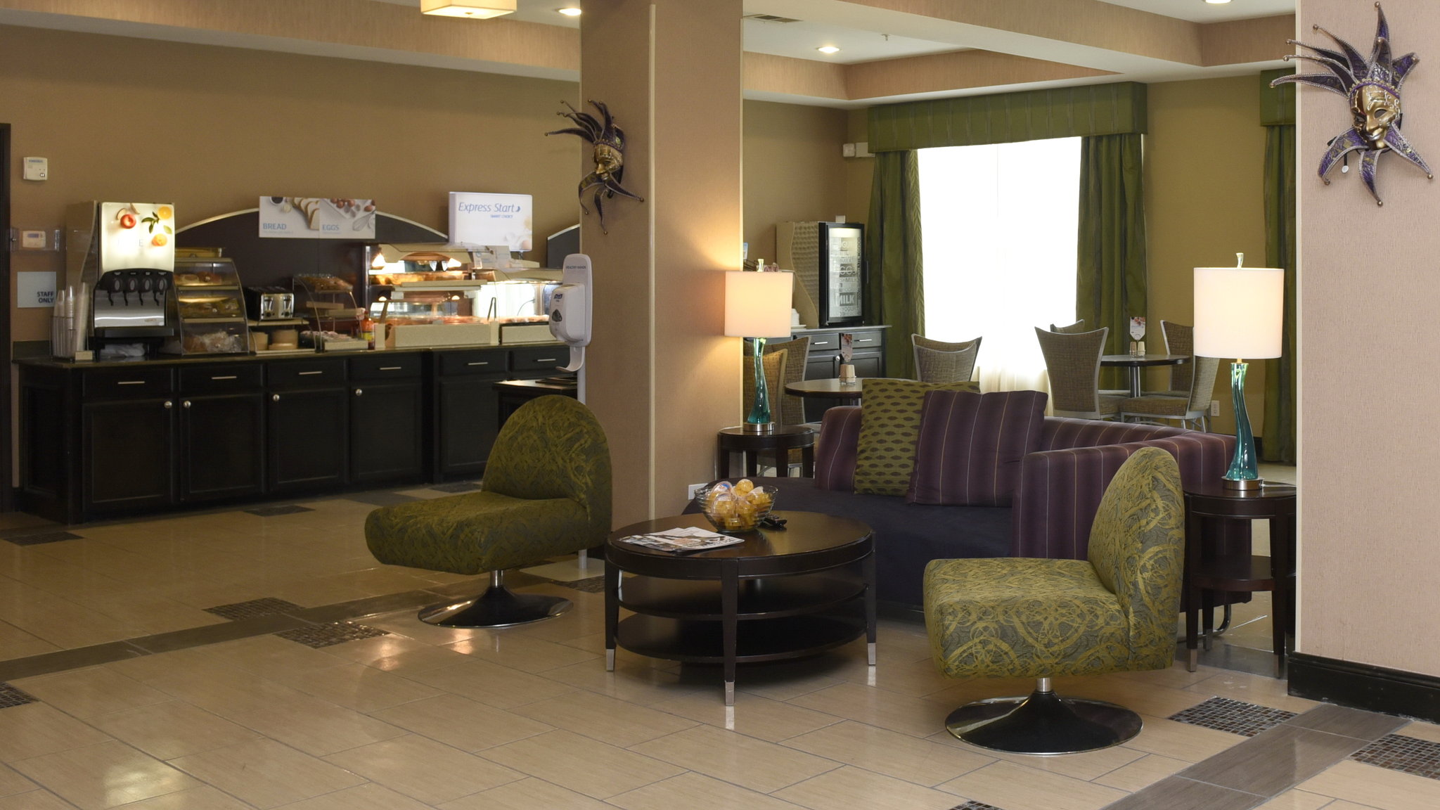 Holiday Inn Express Hotel & Suites Baton Rouge North