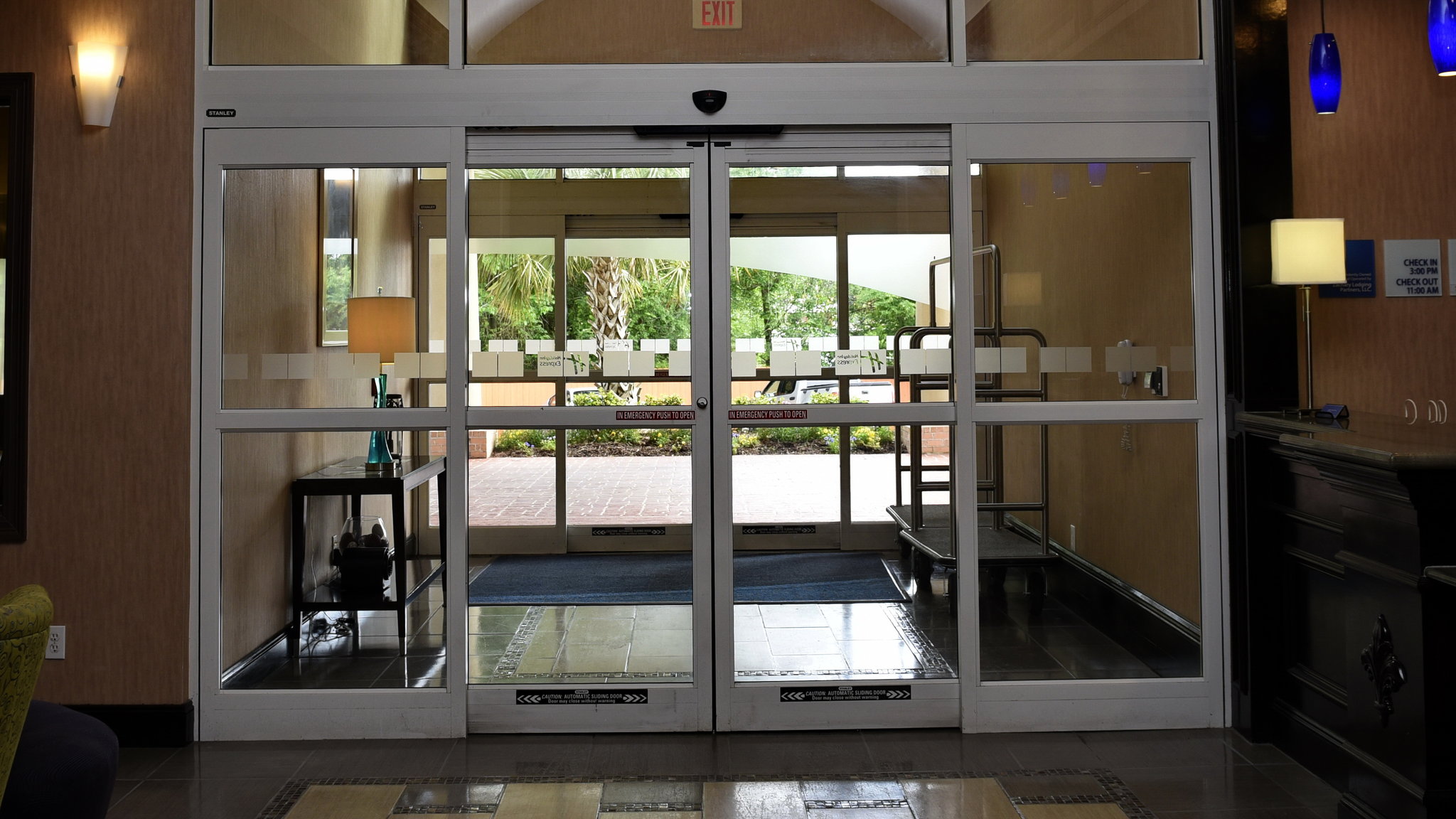 Holiday Inn Express Hotel & Suites Baton Rouge North