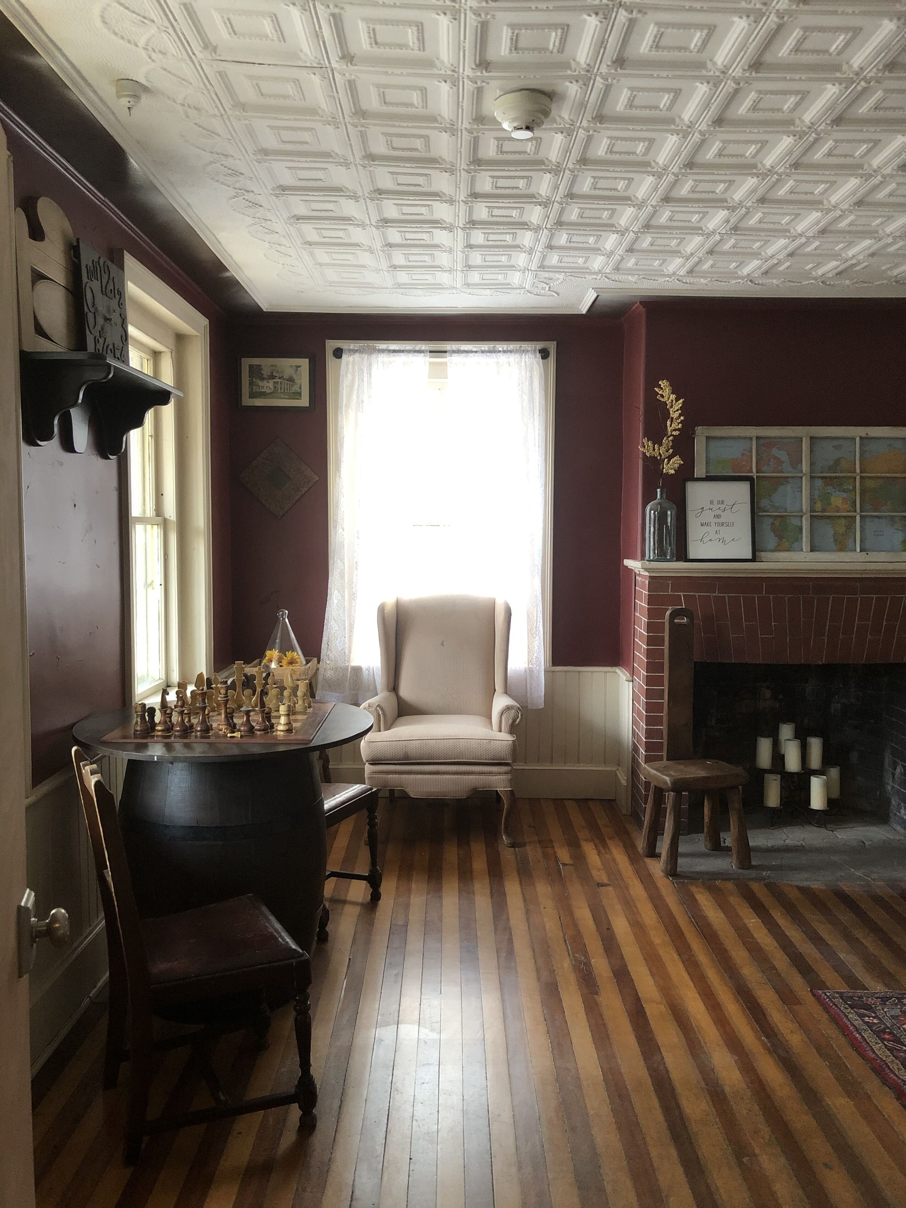 Rowell's Inn