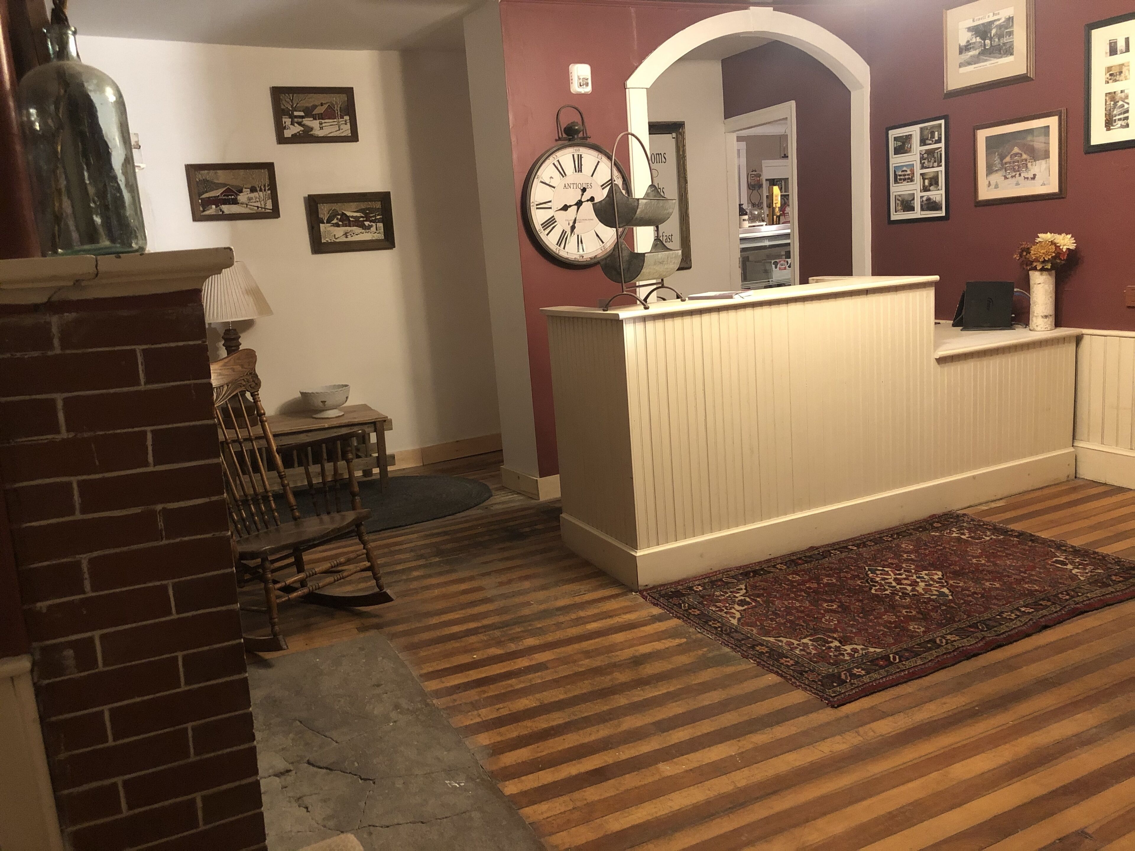 Rowell's Inn