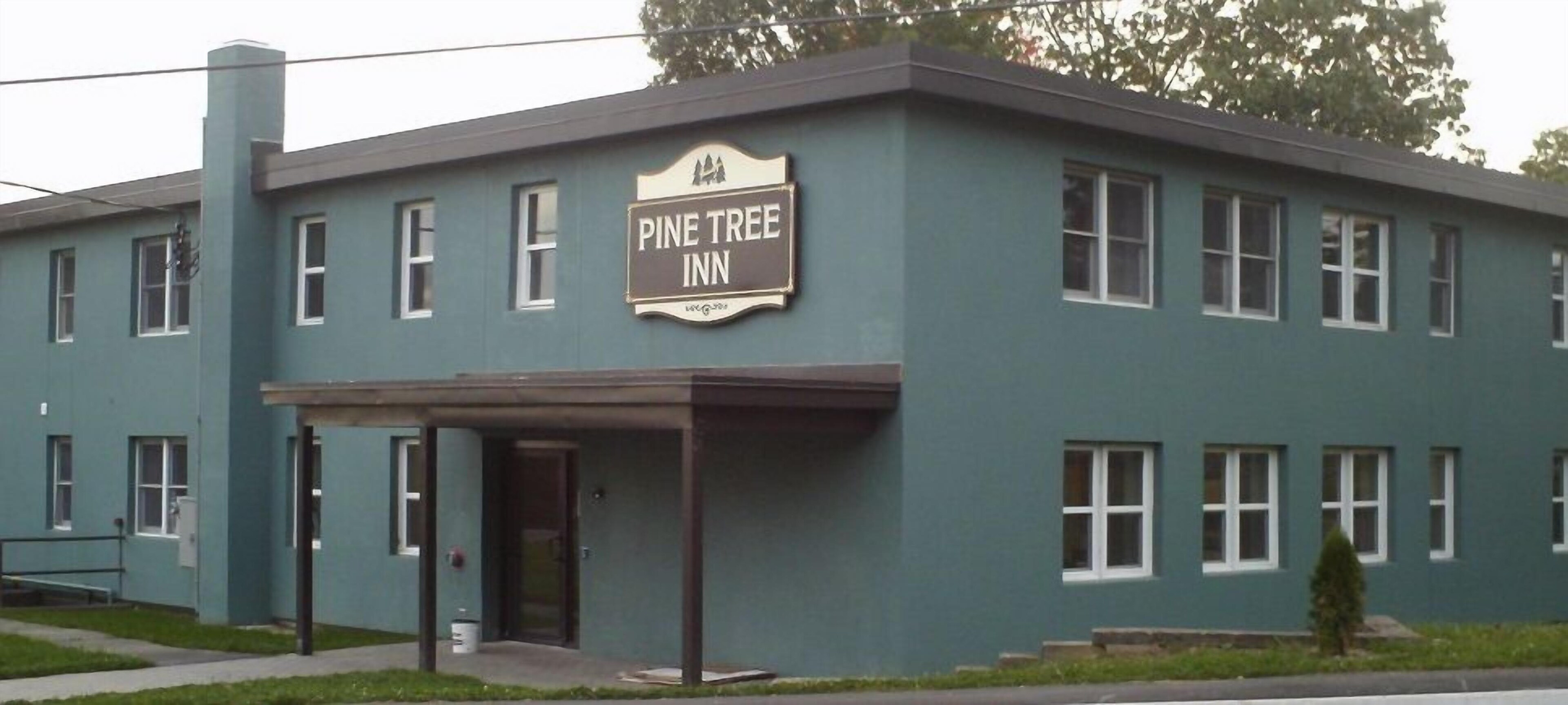 Pine Tree Inn