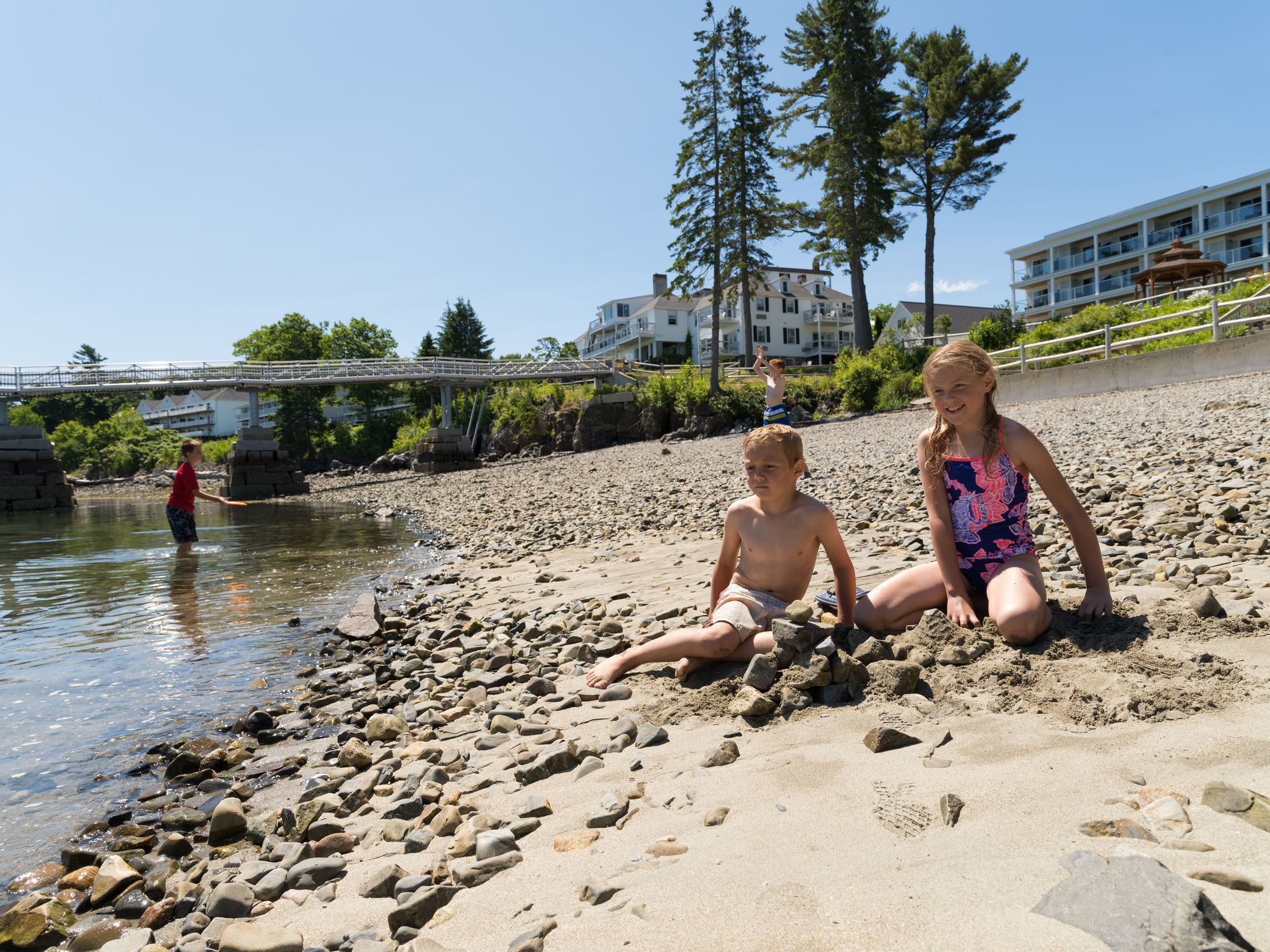 Atlantic Oceanside Hotel & Conference Center