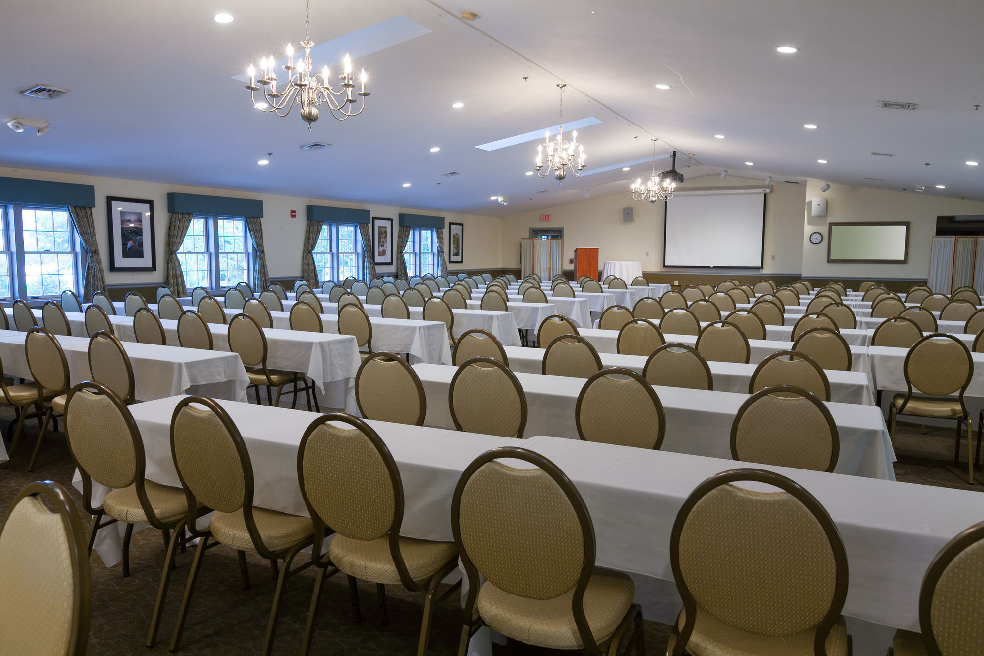 Atlantic Oceanside Hotel & Conference Center