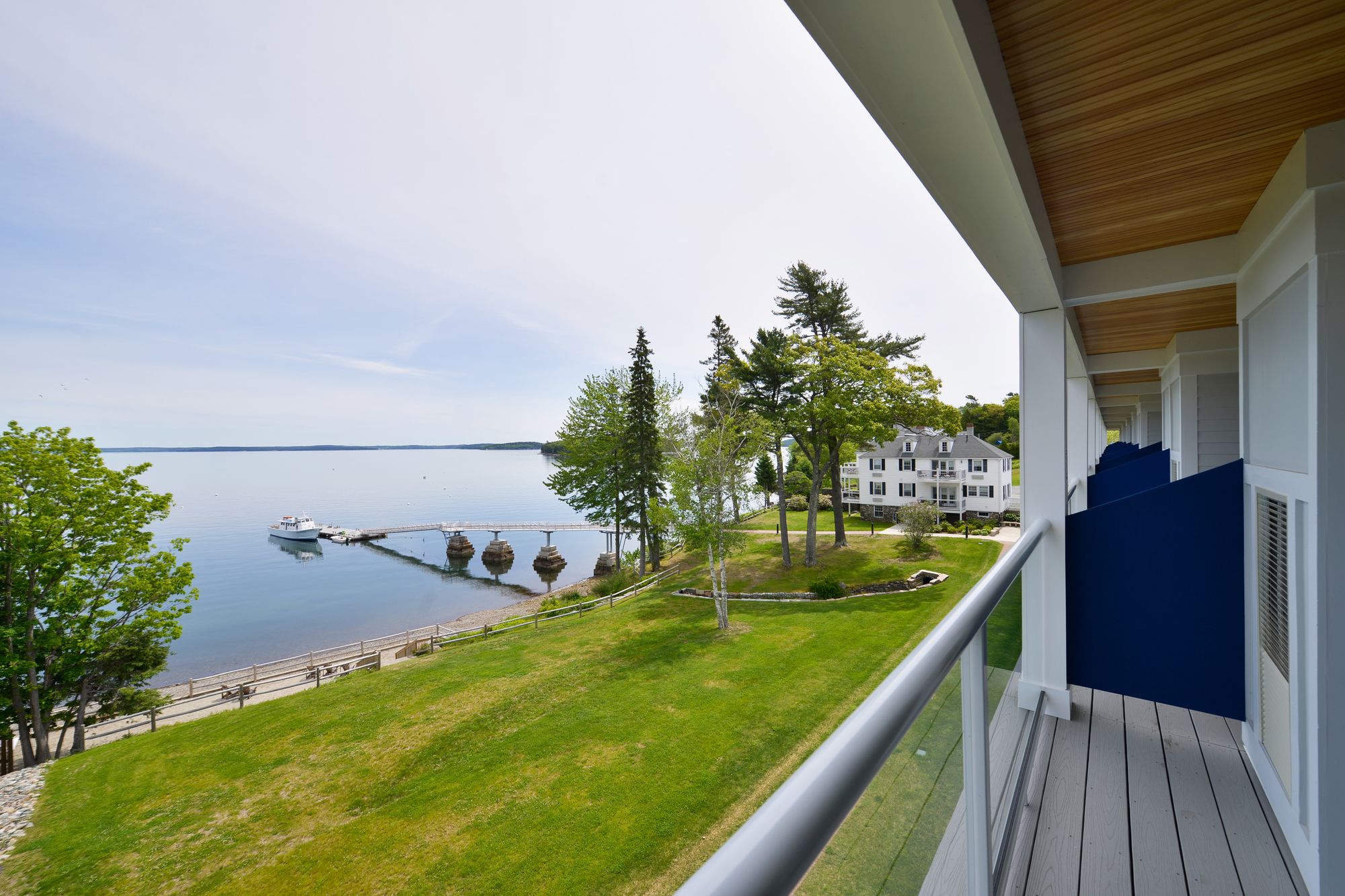 Atlantic Oceanside Hotel & Conference Center