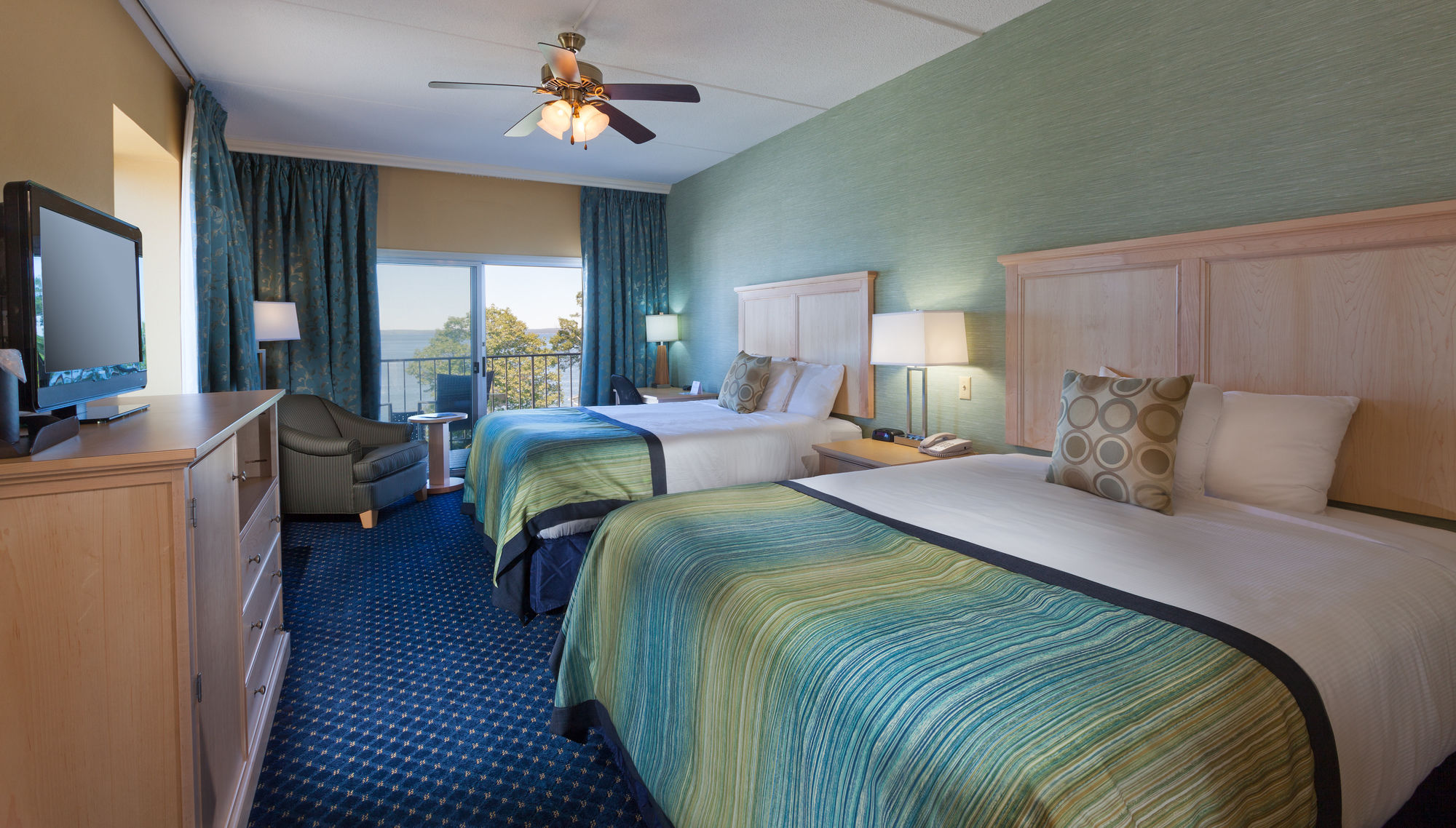 Atlantic Oceanside Hotel & Conference Center