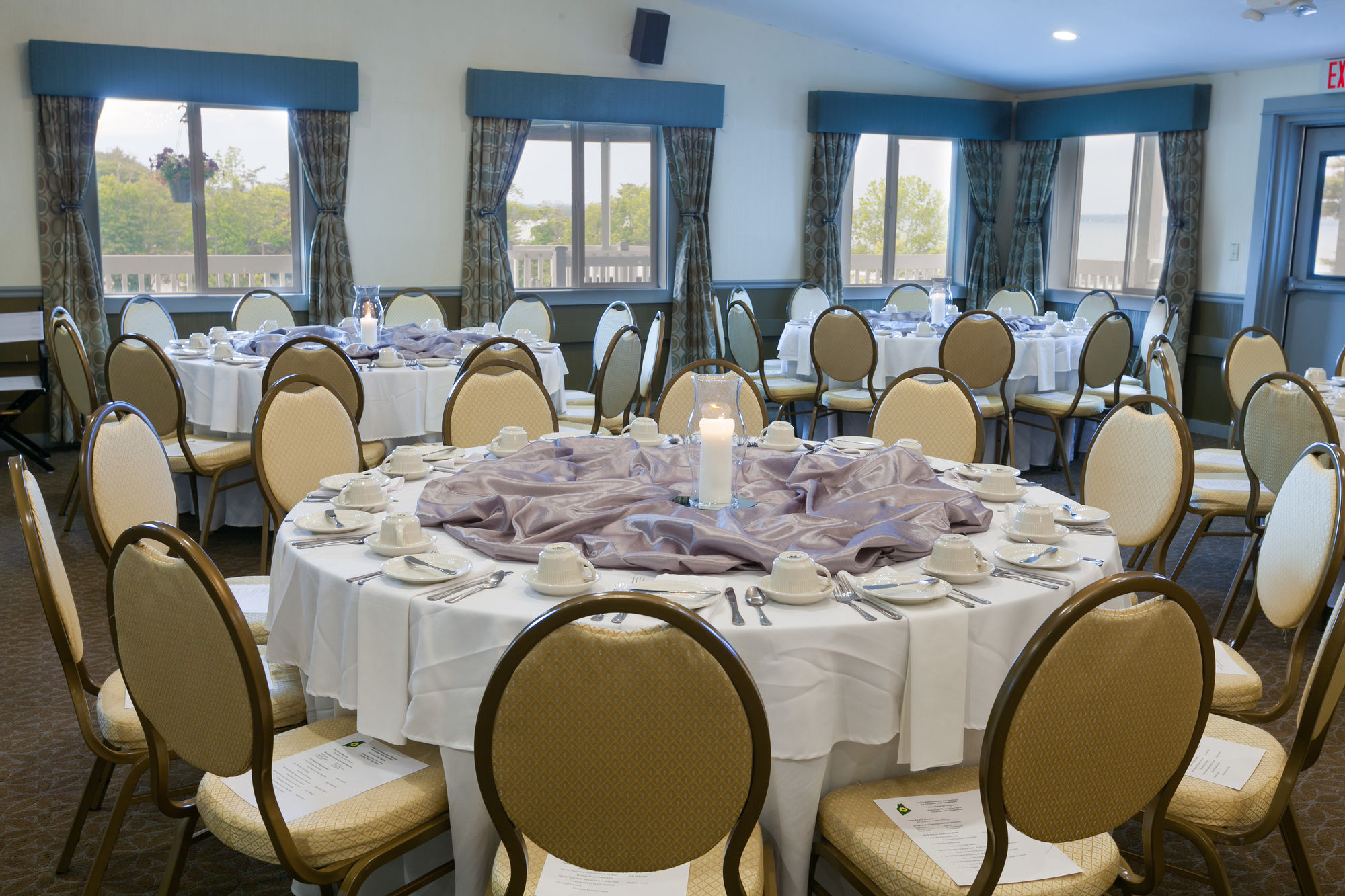 Atlantic Oceanside Hotel & Conference Center