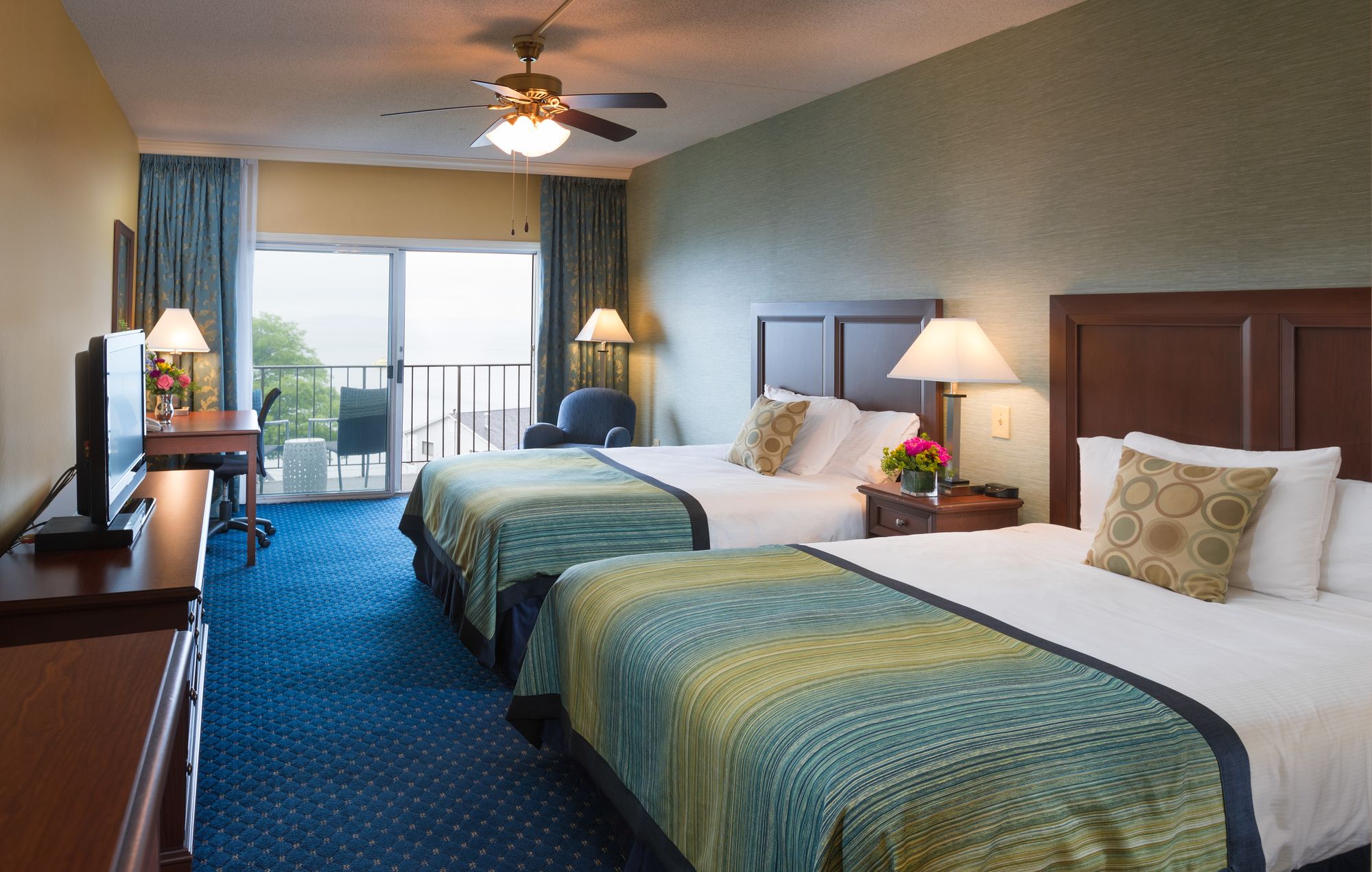 Atlantic Oceanside Hotel & Conference Center