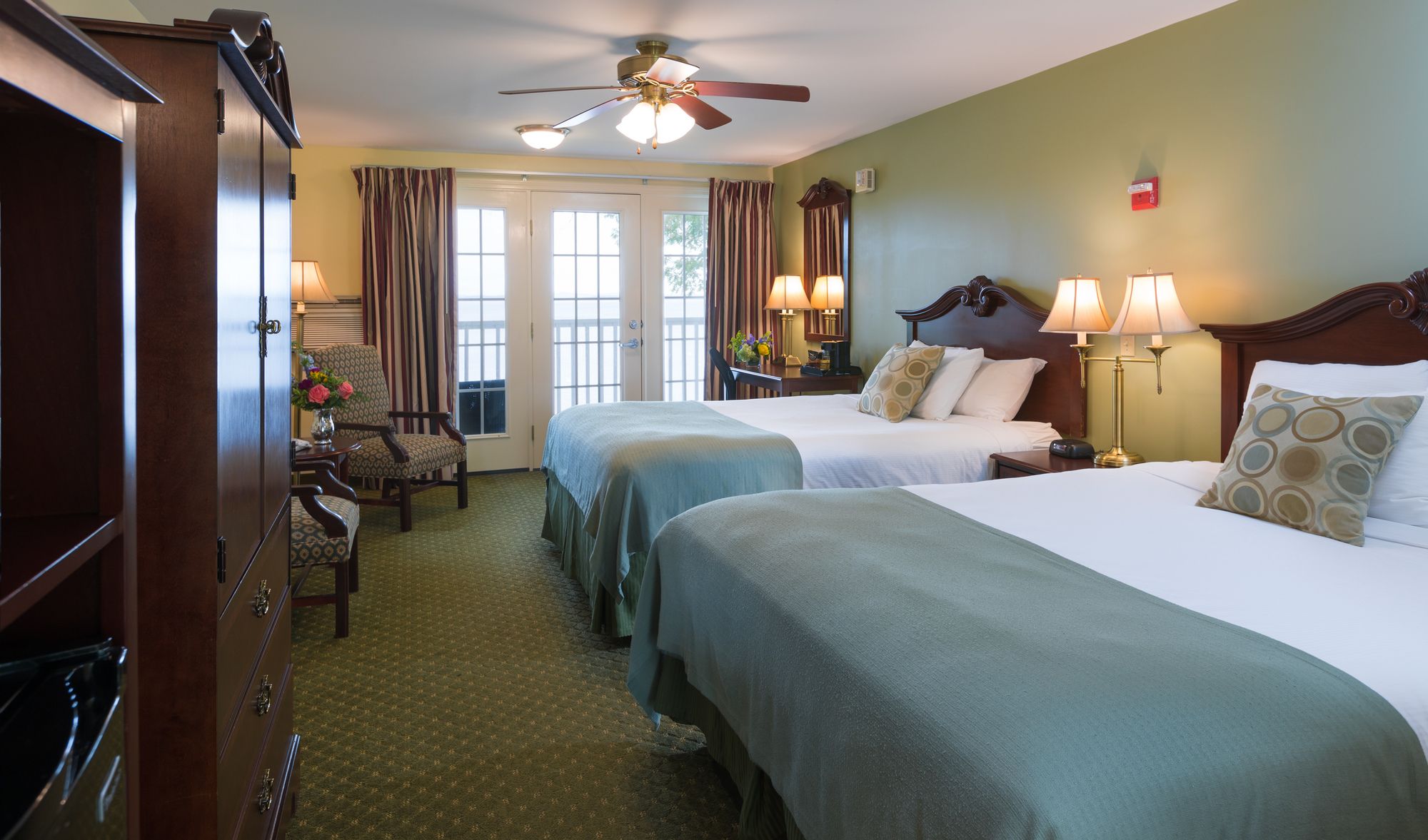 Atlantic Oceanside Hotel & Conference Center