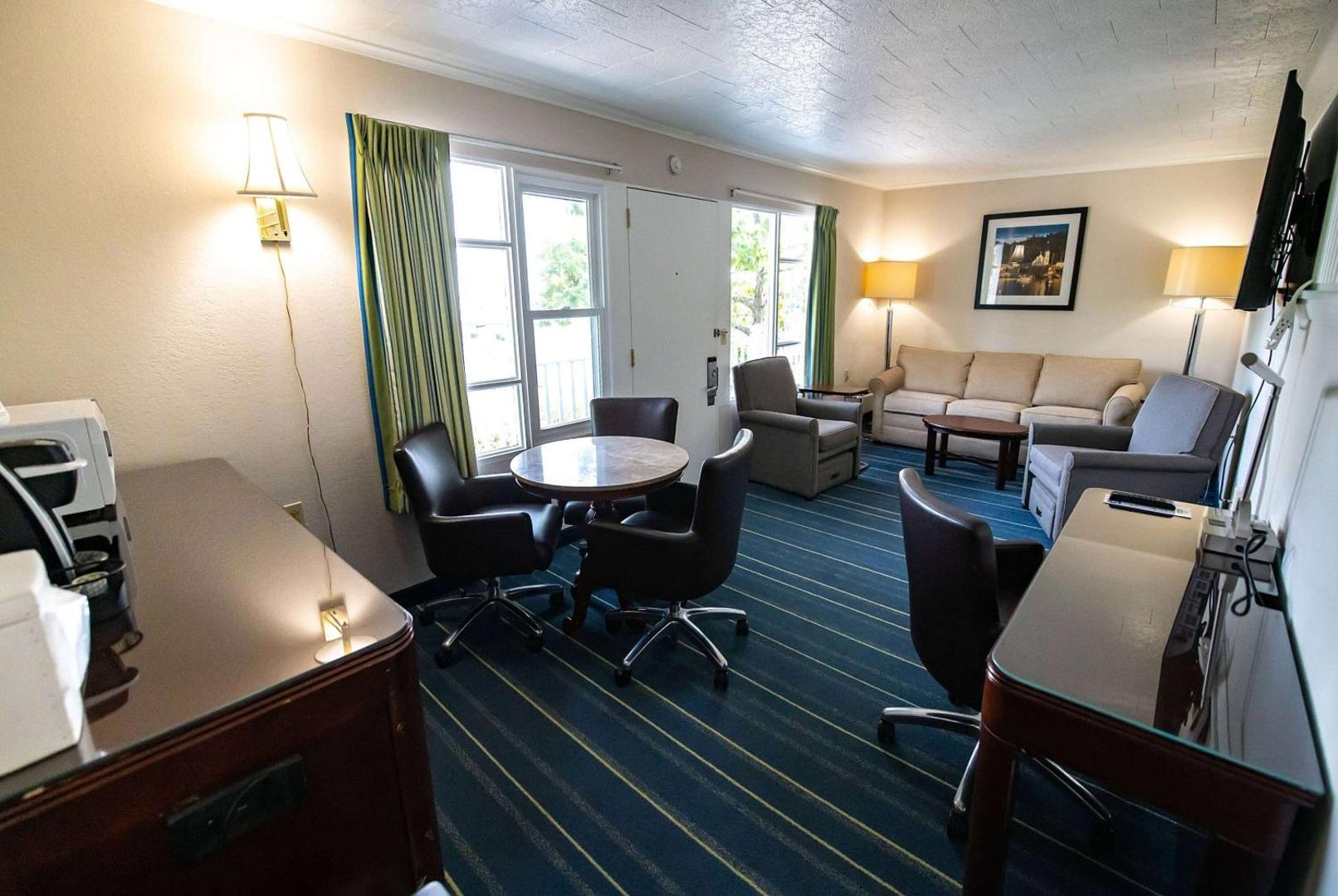 Days Inn by Wyndham Bar Harbor