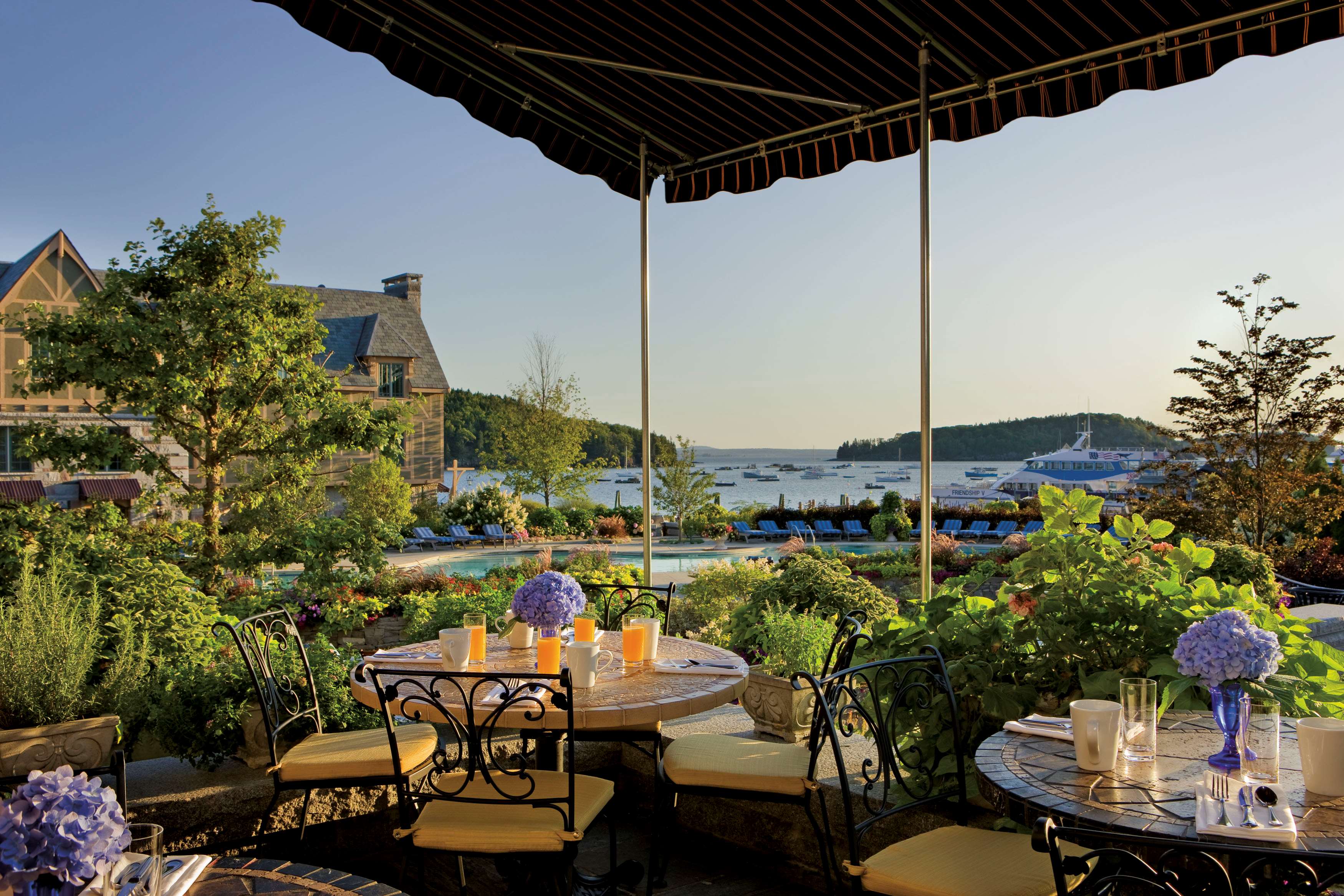 Harborside Hotel, Spa & Marina