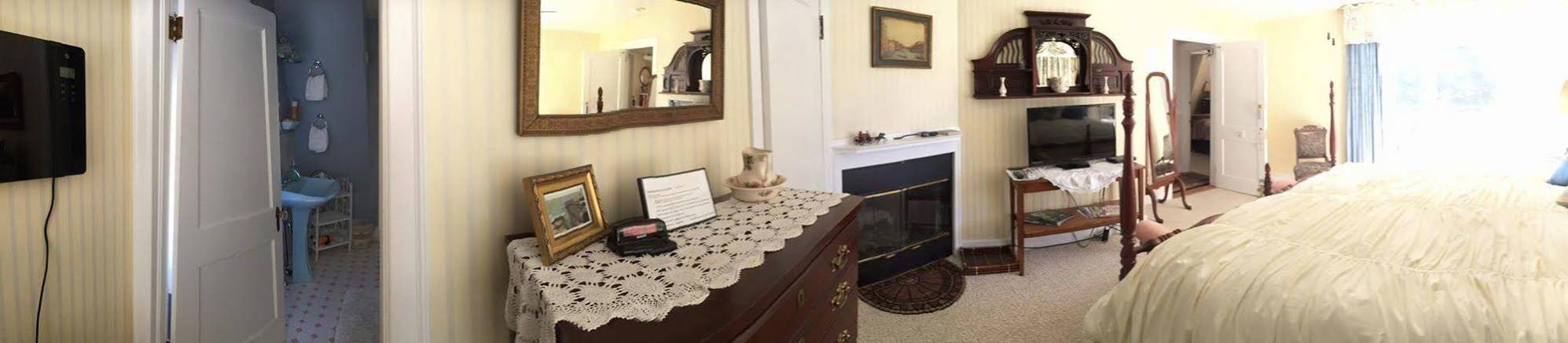 Heathwood Inn & Suites