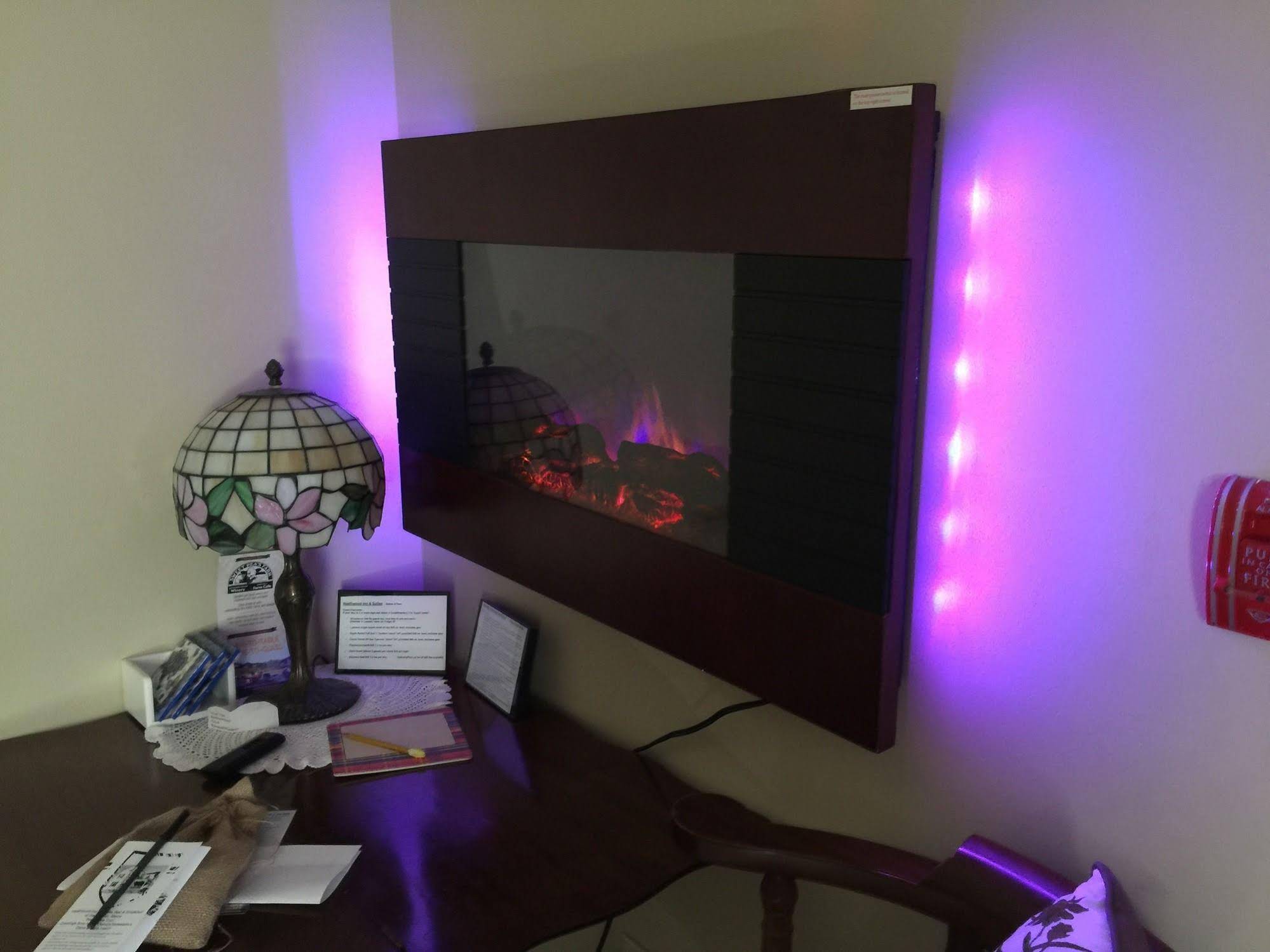 Heathwood Inn & Suites