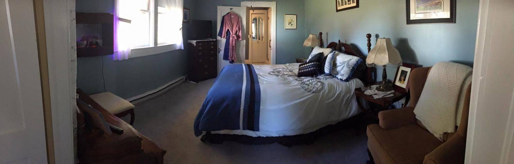 Heathwood Inn & Suites