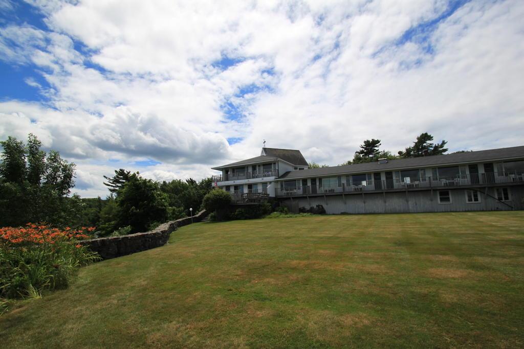 The Wonder View Inn