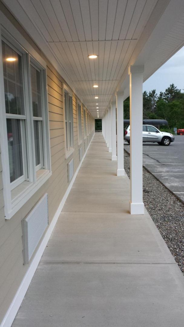 Belfast Harbor Inn