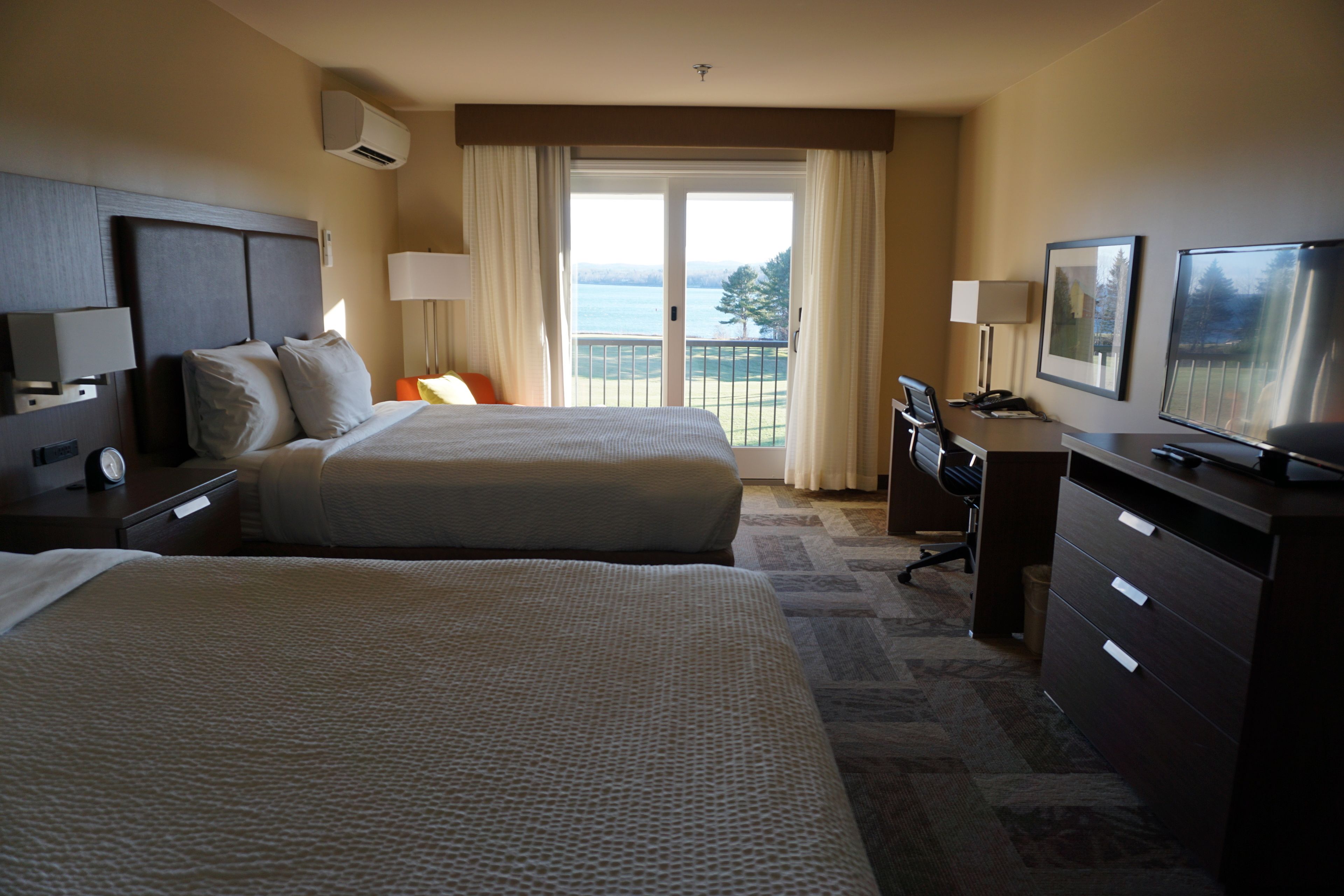 Belfast Harbor Inn