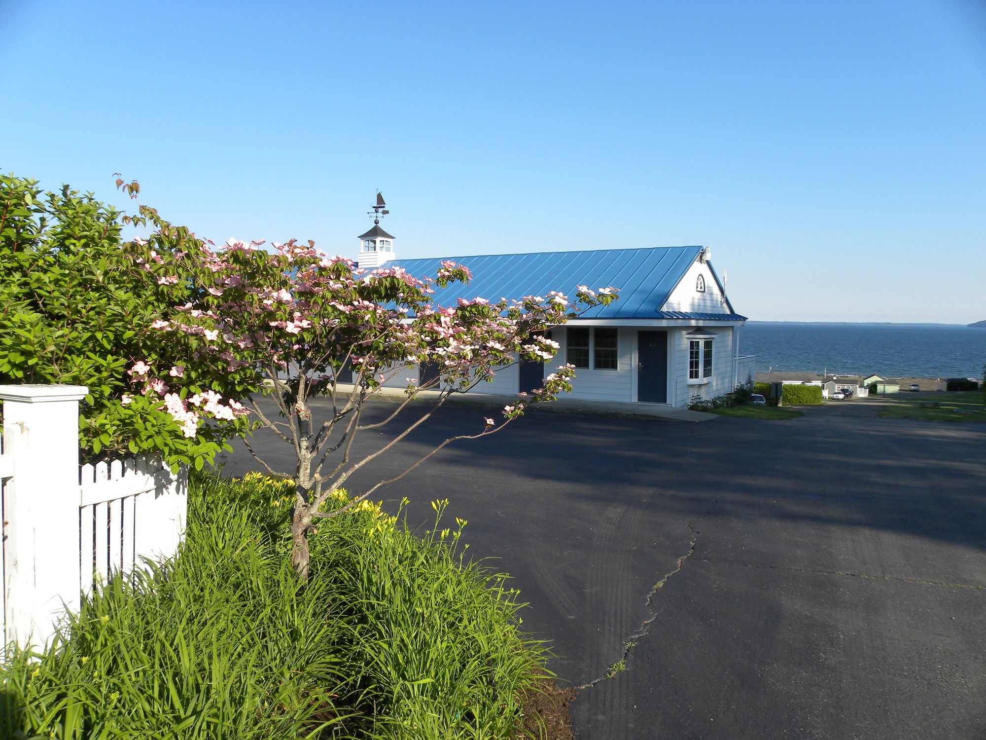 Colonial Gables Oceanfront Village
