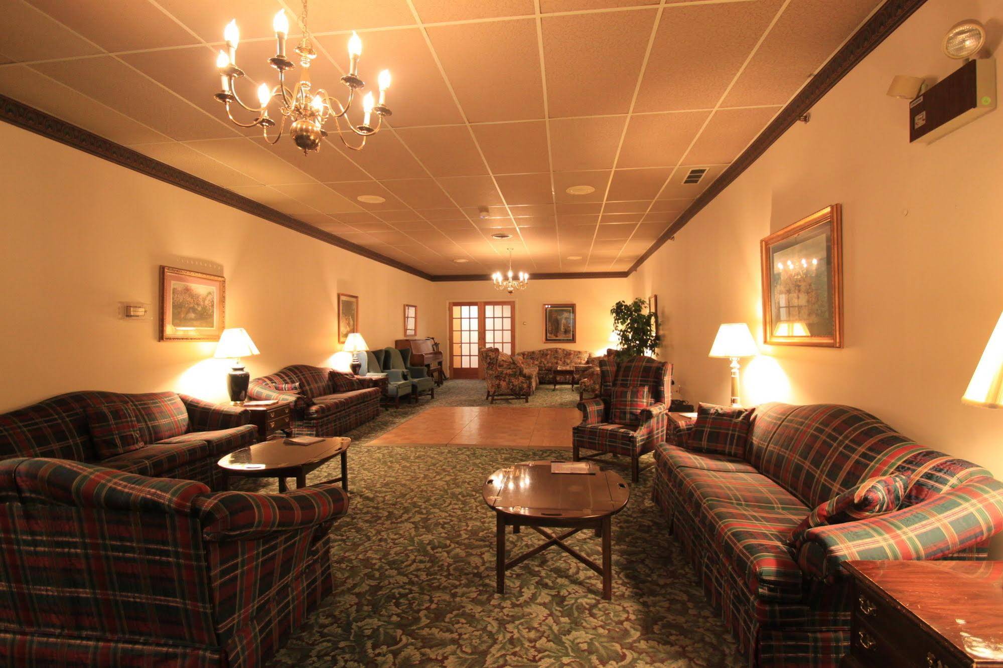 Boothbay Harbor Inn