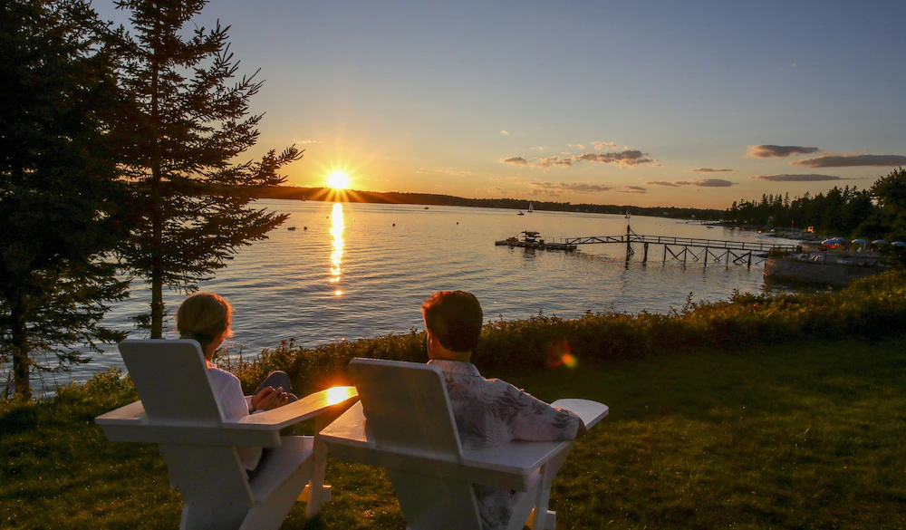 Spruce Point Inn Resort & Spa