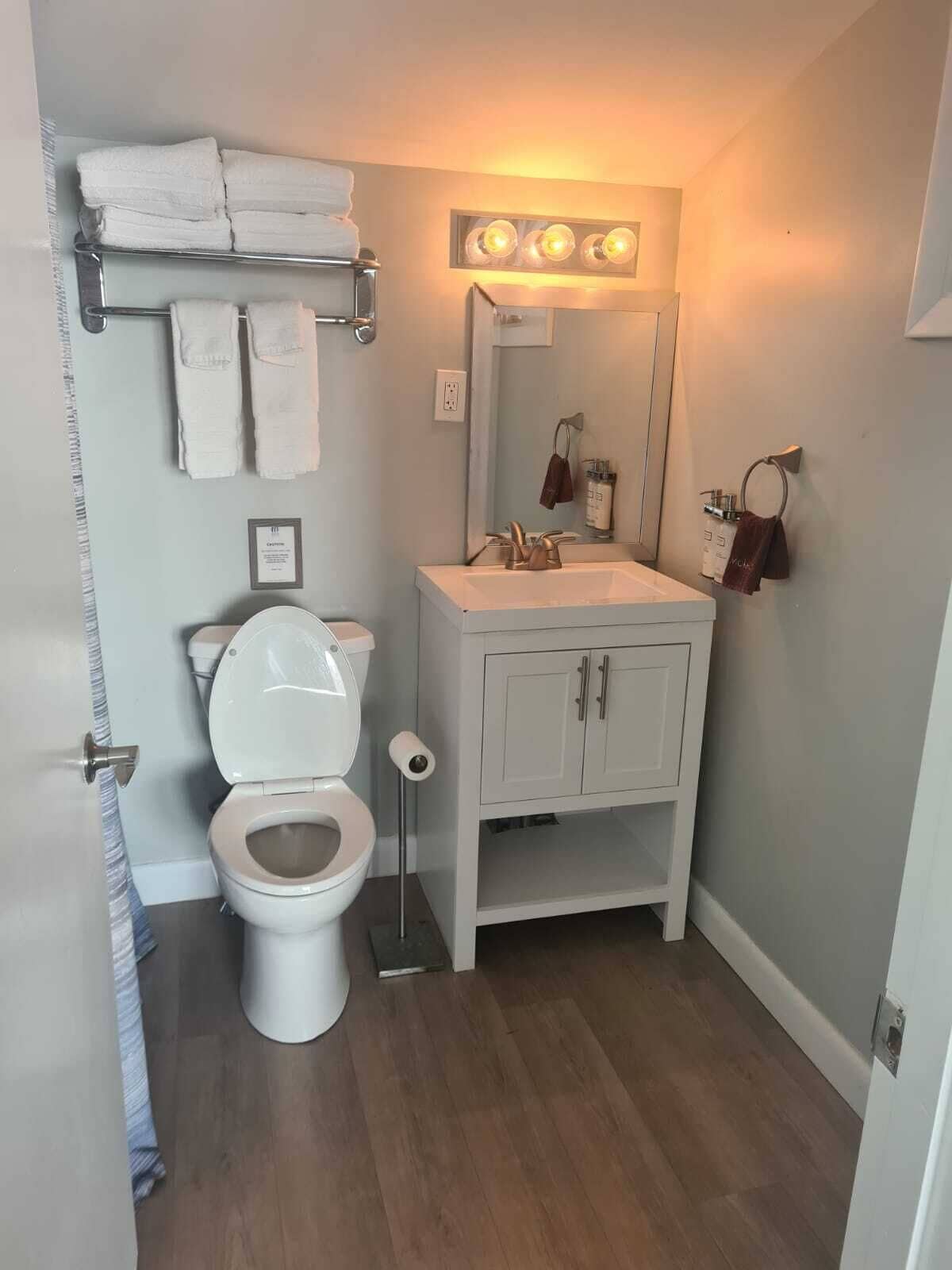 Sunset Beach on Linekin Bay