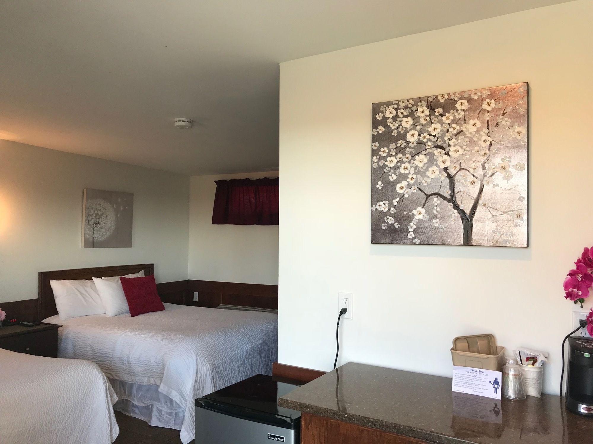 Atlantic Coast Inn