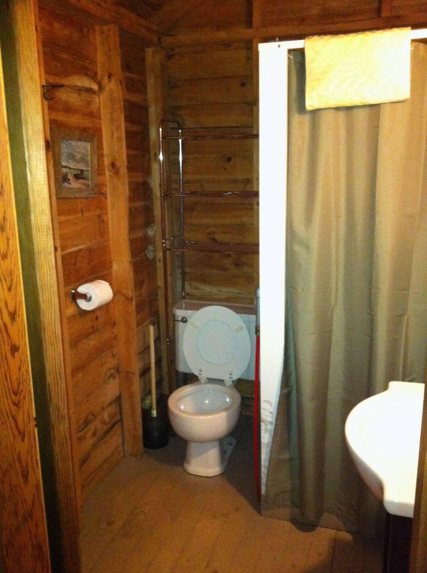 Echo Lake Lodge & Cottages
