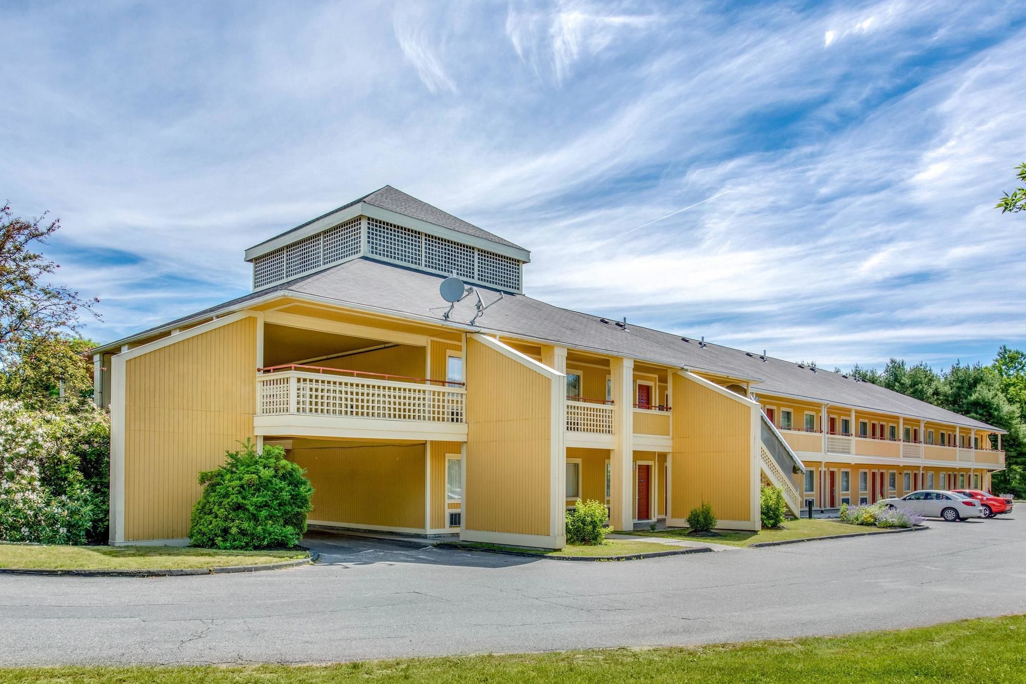 Econo Lodge Freeport