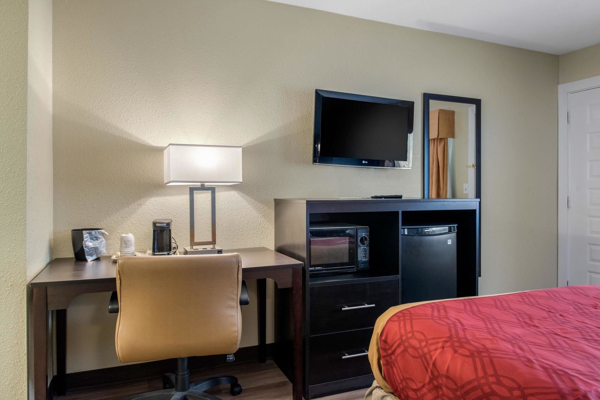 Econo Lodge Freeport