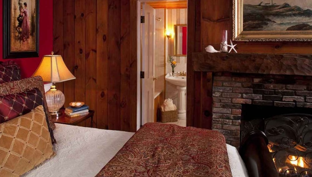 1802 House Bed and Breakfast Inn