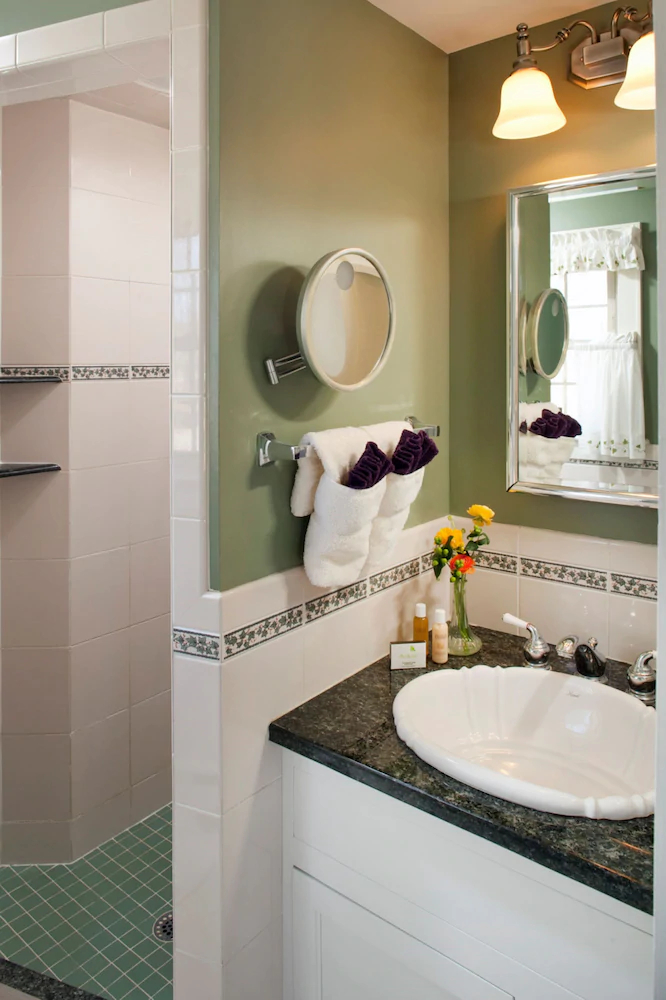 1802 House Bed and Breakfast Inn