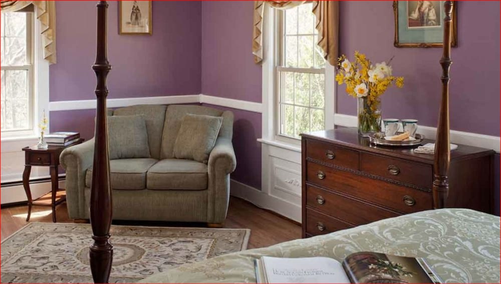 1802 House Bed and Breakfast Inn