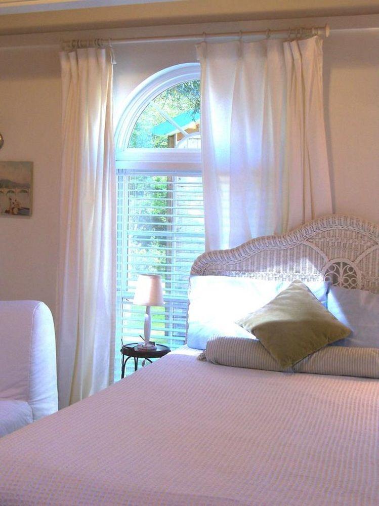 Shorelands Guest Resort