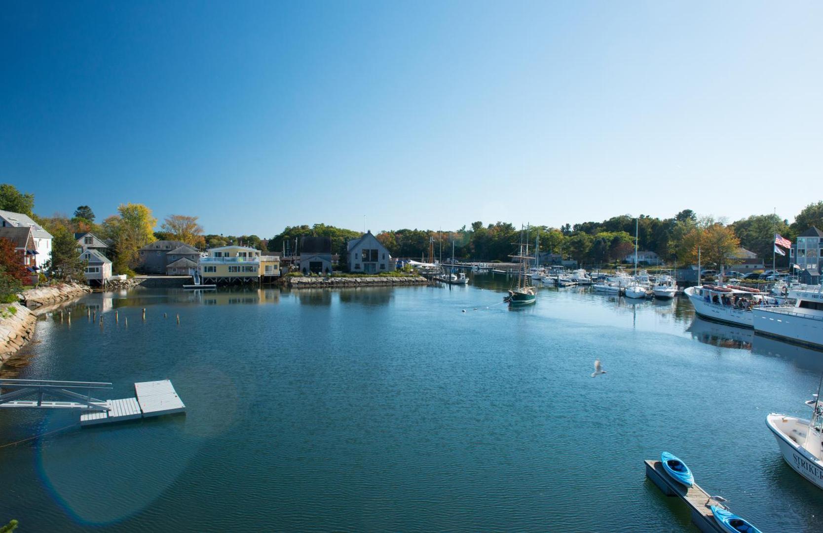 The Boathouse Waterfront Hotel and Restaurant