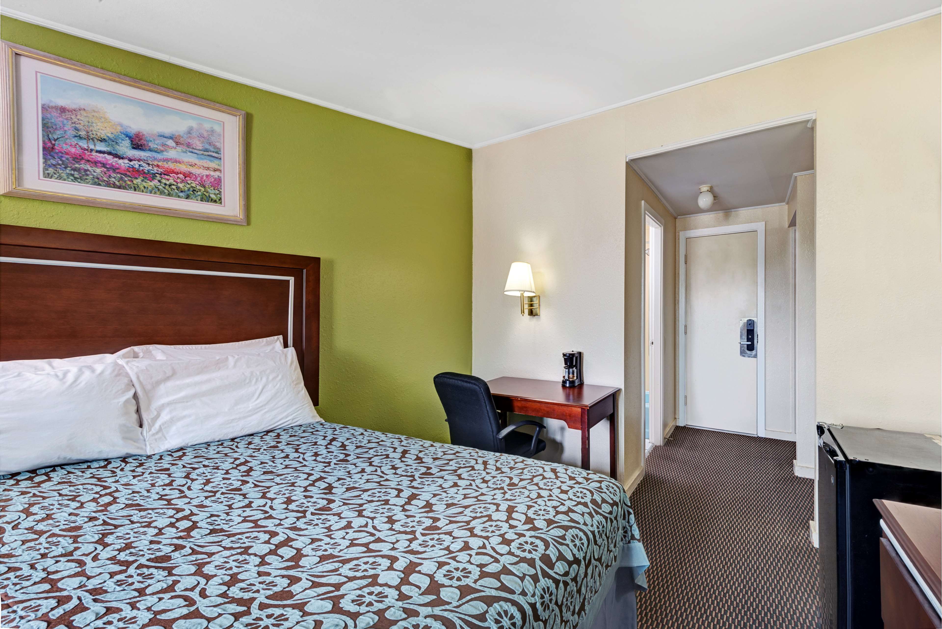 Days Inn by Wyndham Kittery