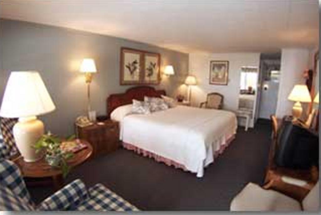 Mount Battie Motel